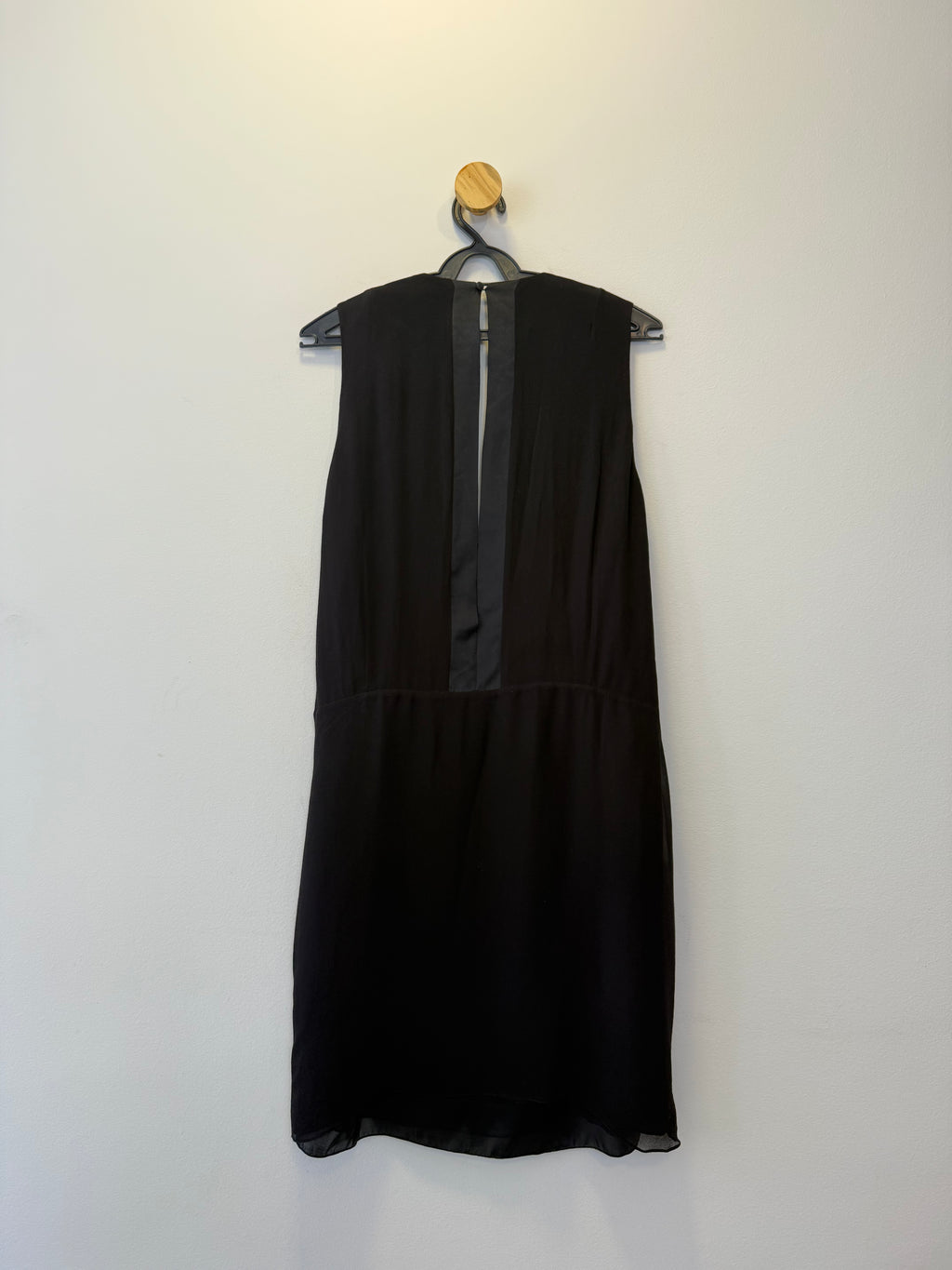Vestido de Festa Curto Preto Bordado