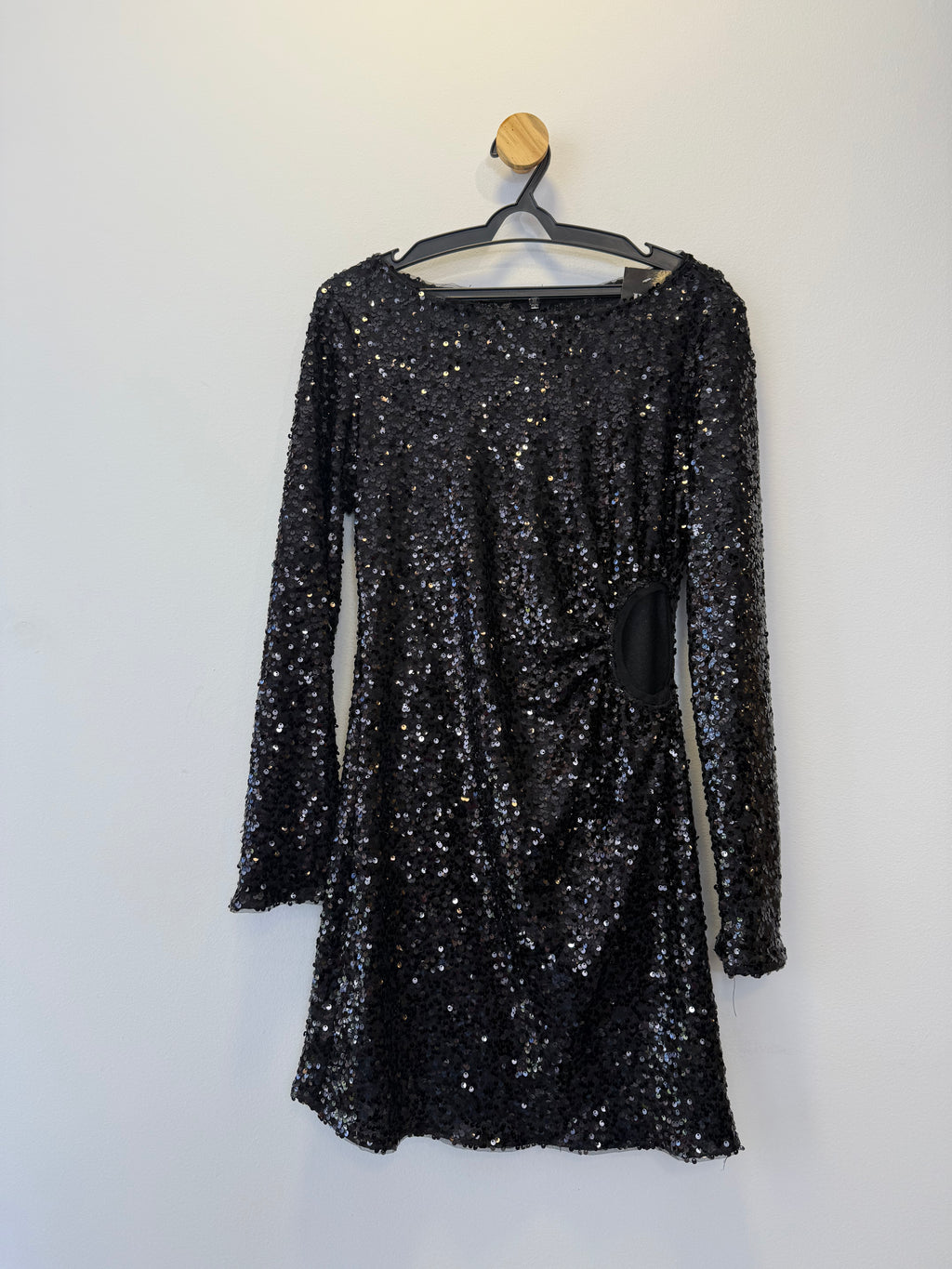 Vestido de Festa Curto Preto em Paete