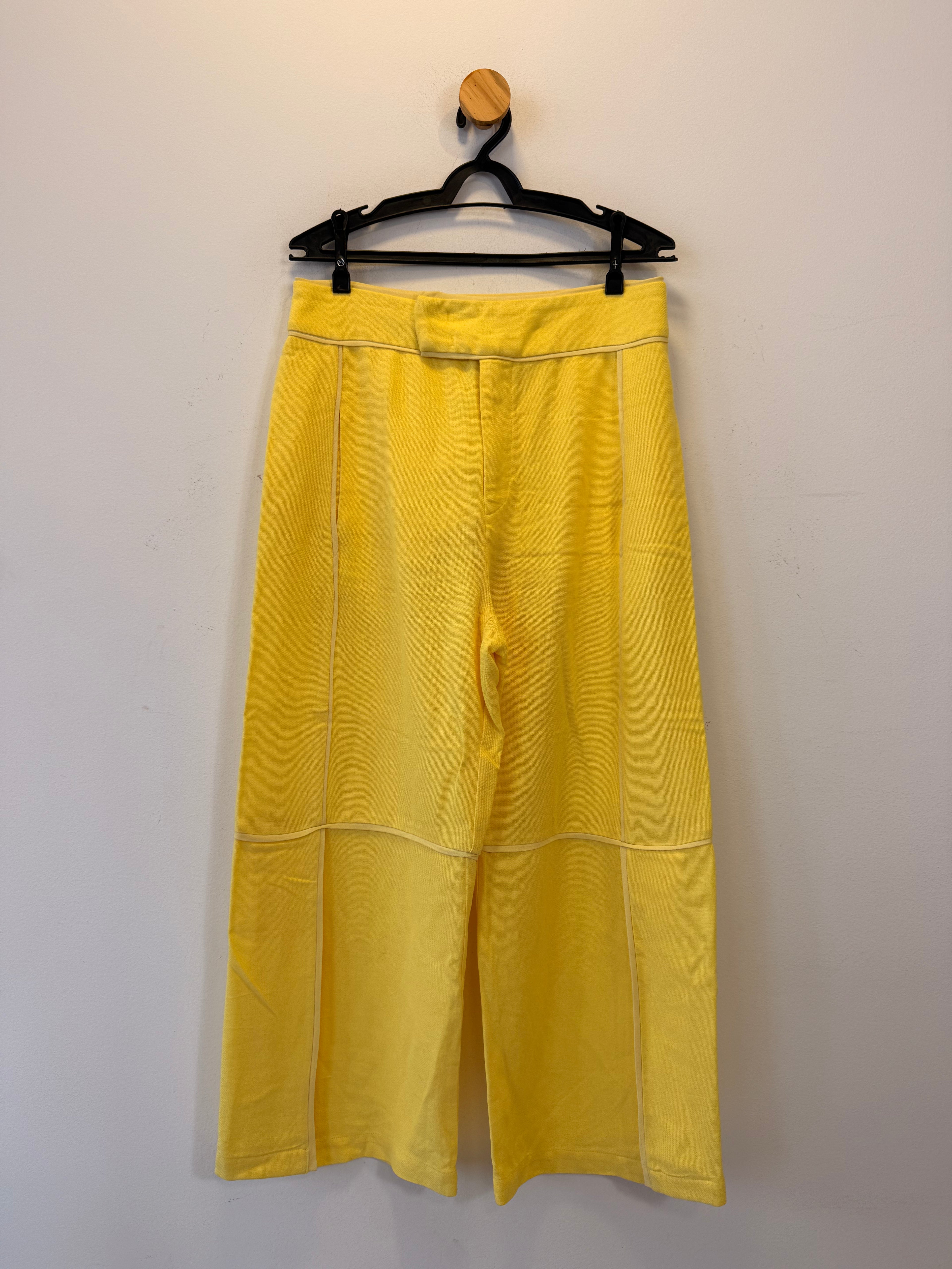 Calça Amarela Cris Barros