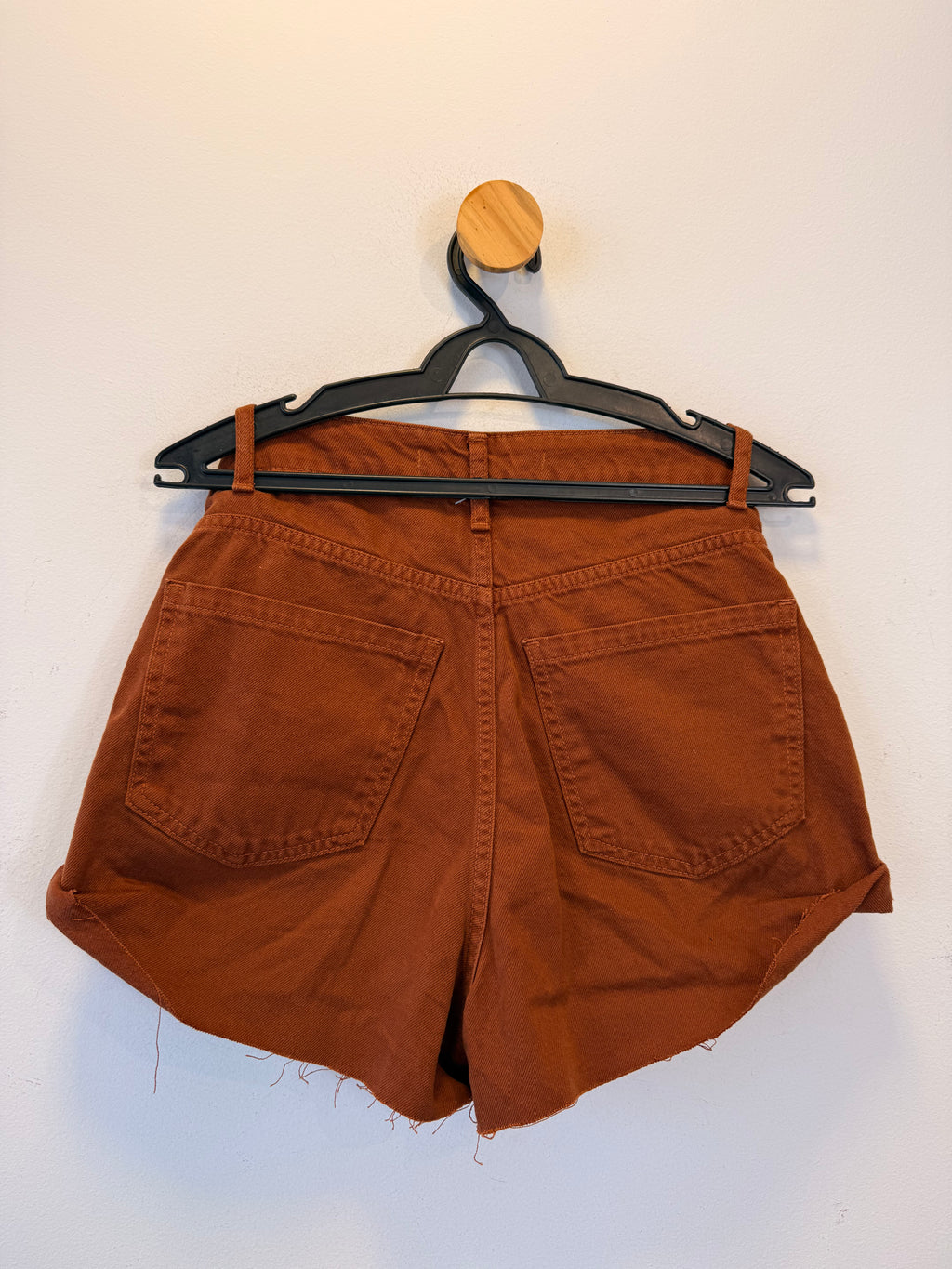 Short Jeans Lança Perfume