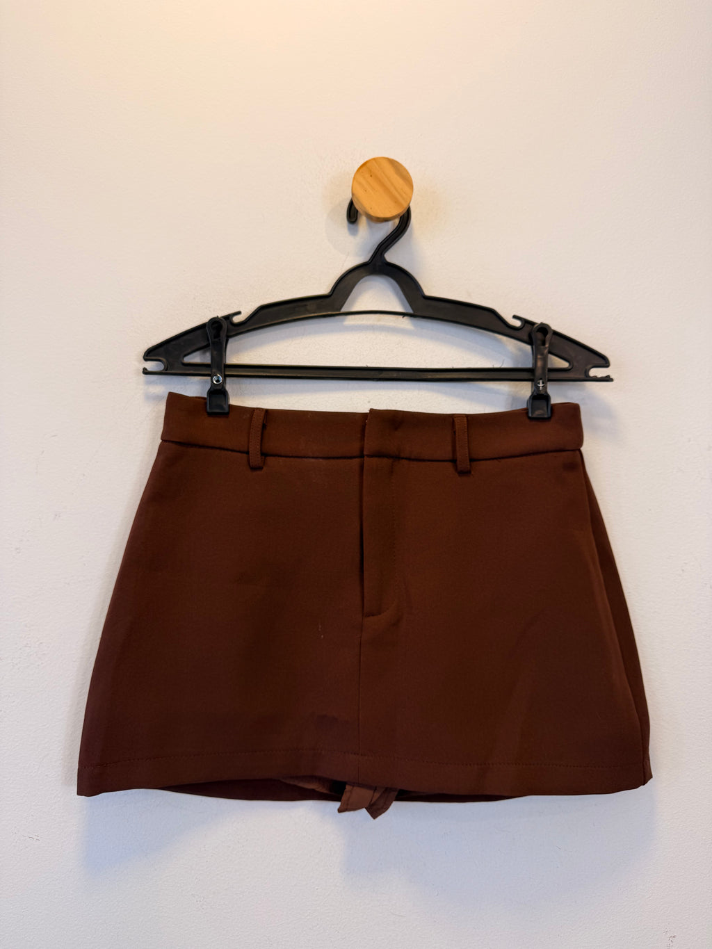 Short Saia Marrom
