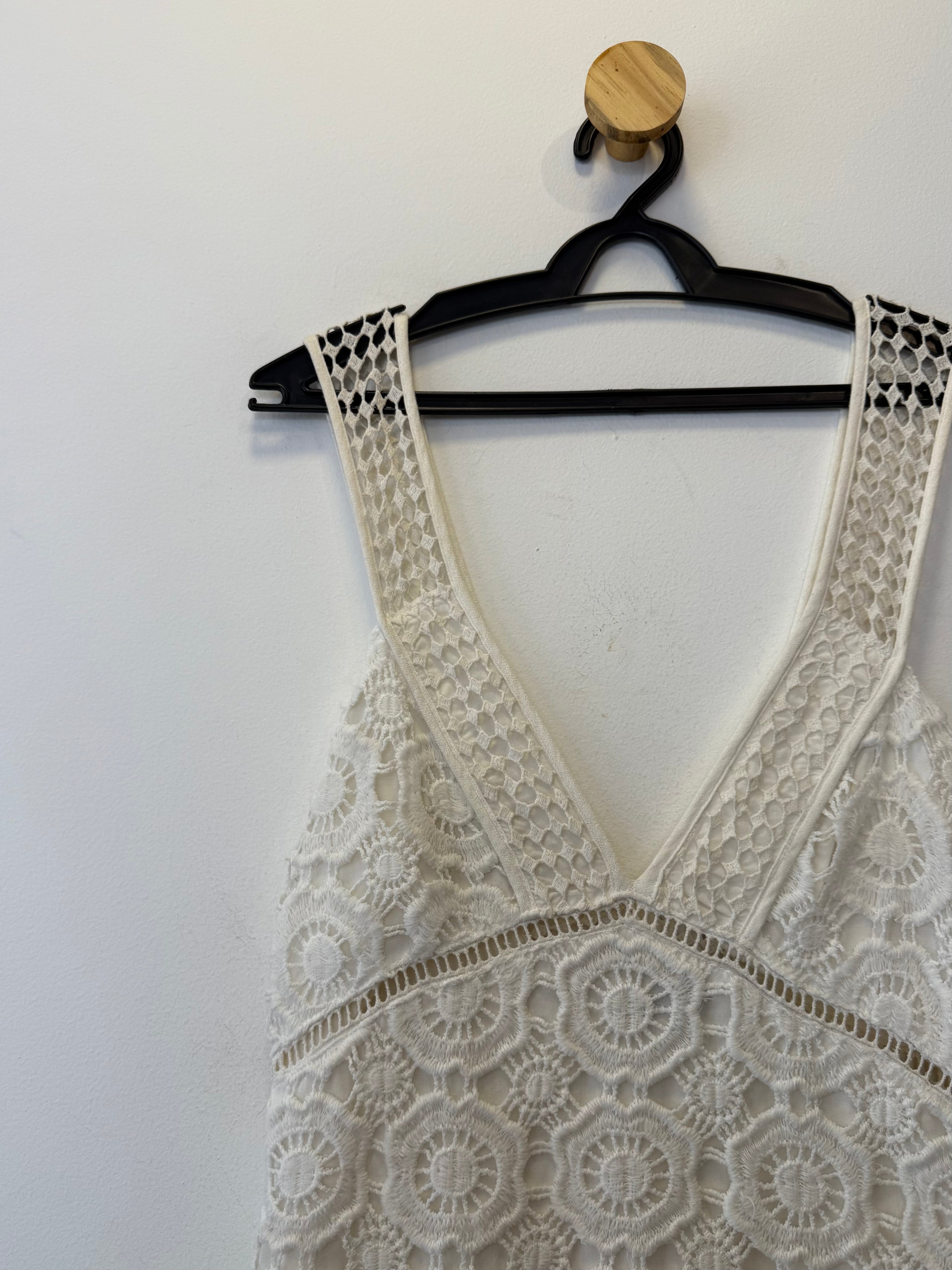 Vestido Branco em Renda