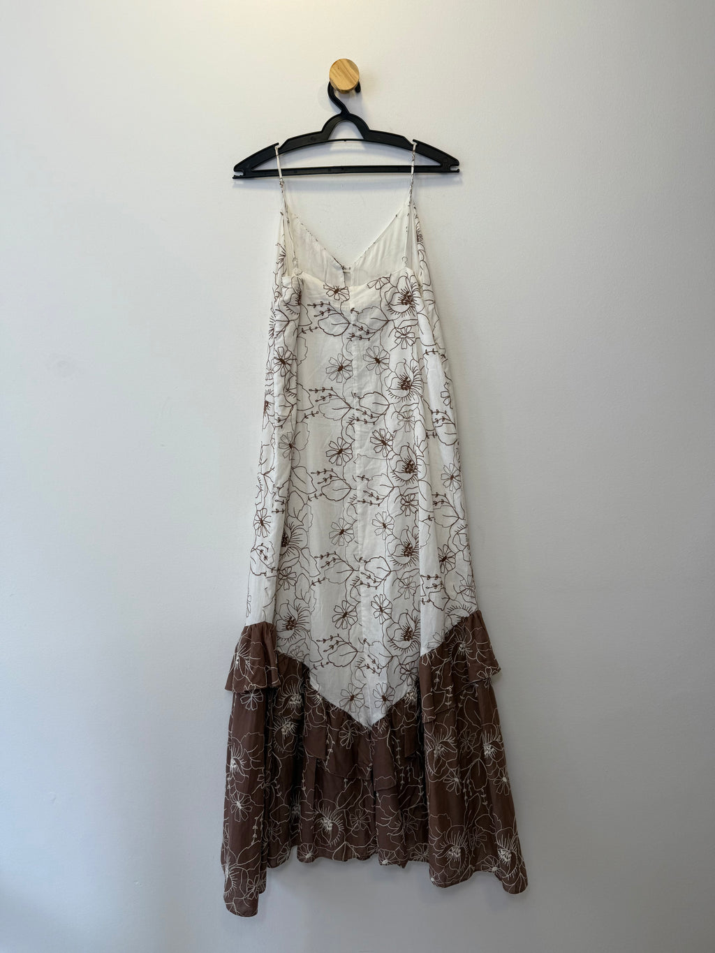 Vestido Branco e Marrom