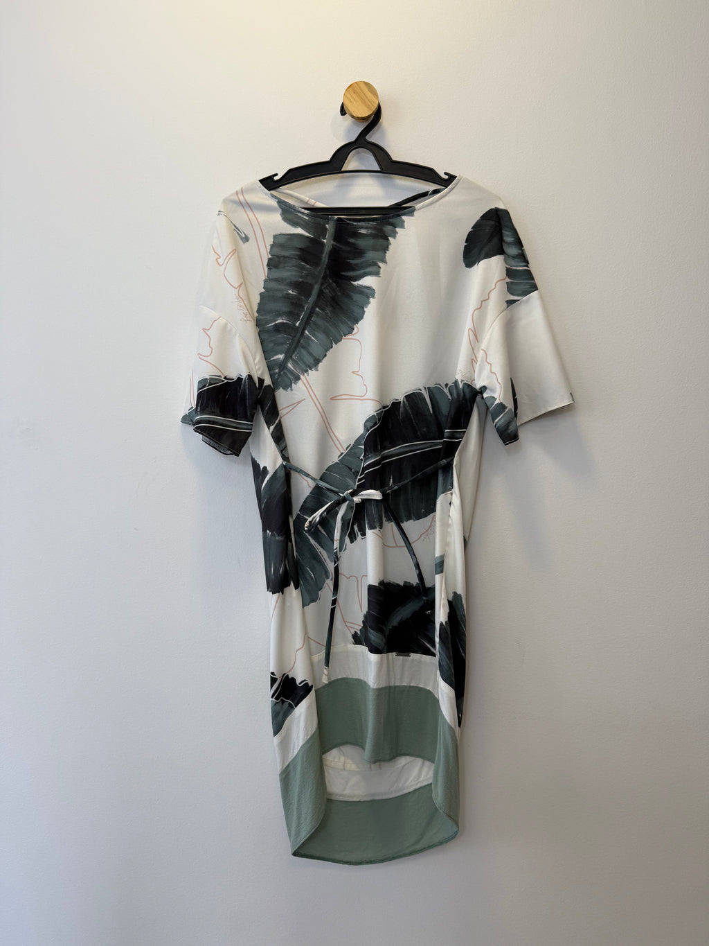 Vestido Estampado Decote Posterior