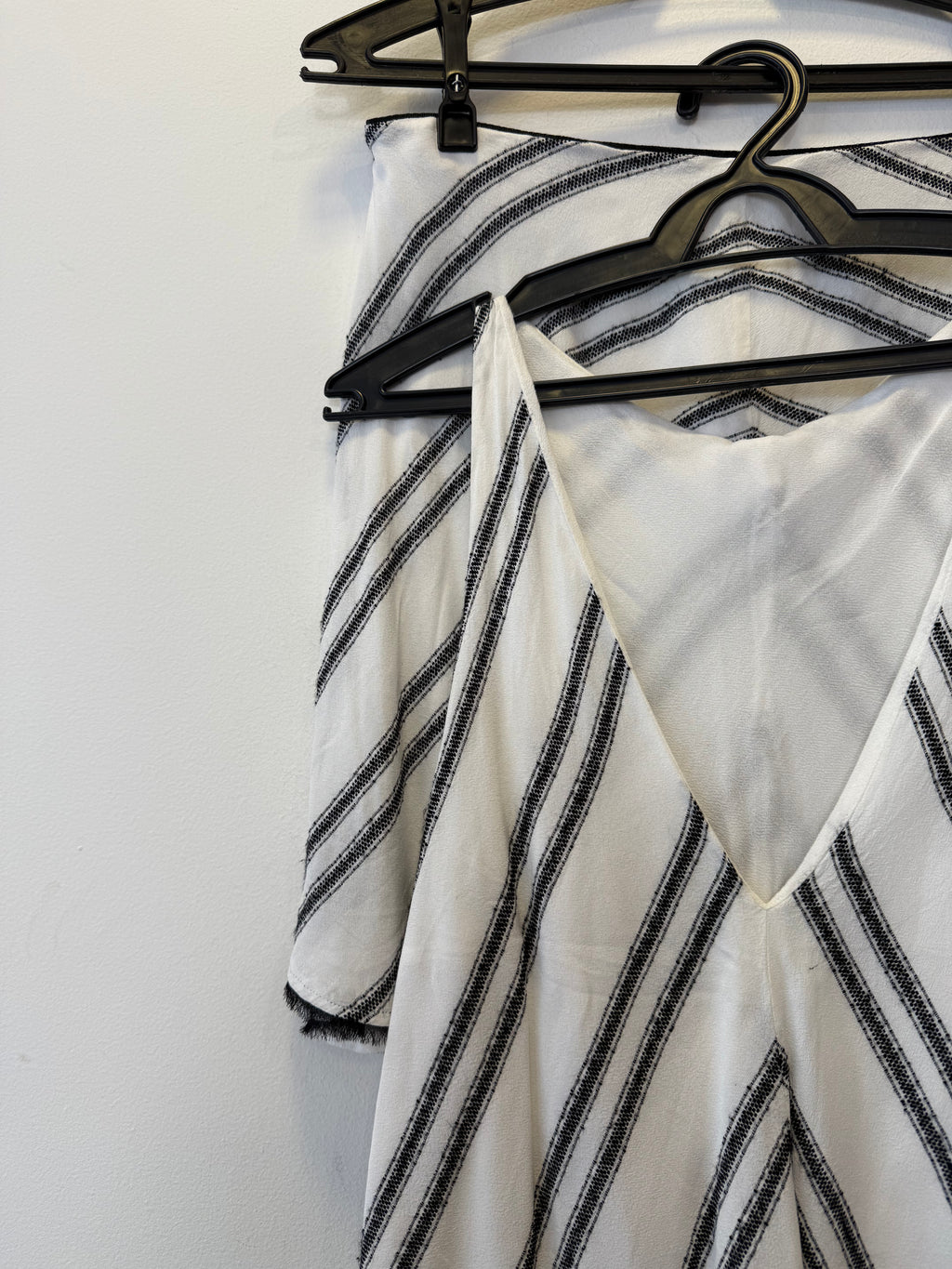 Conjunto Branco e Preto