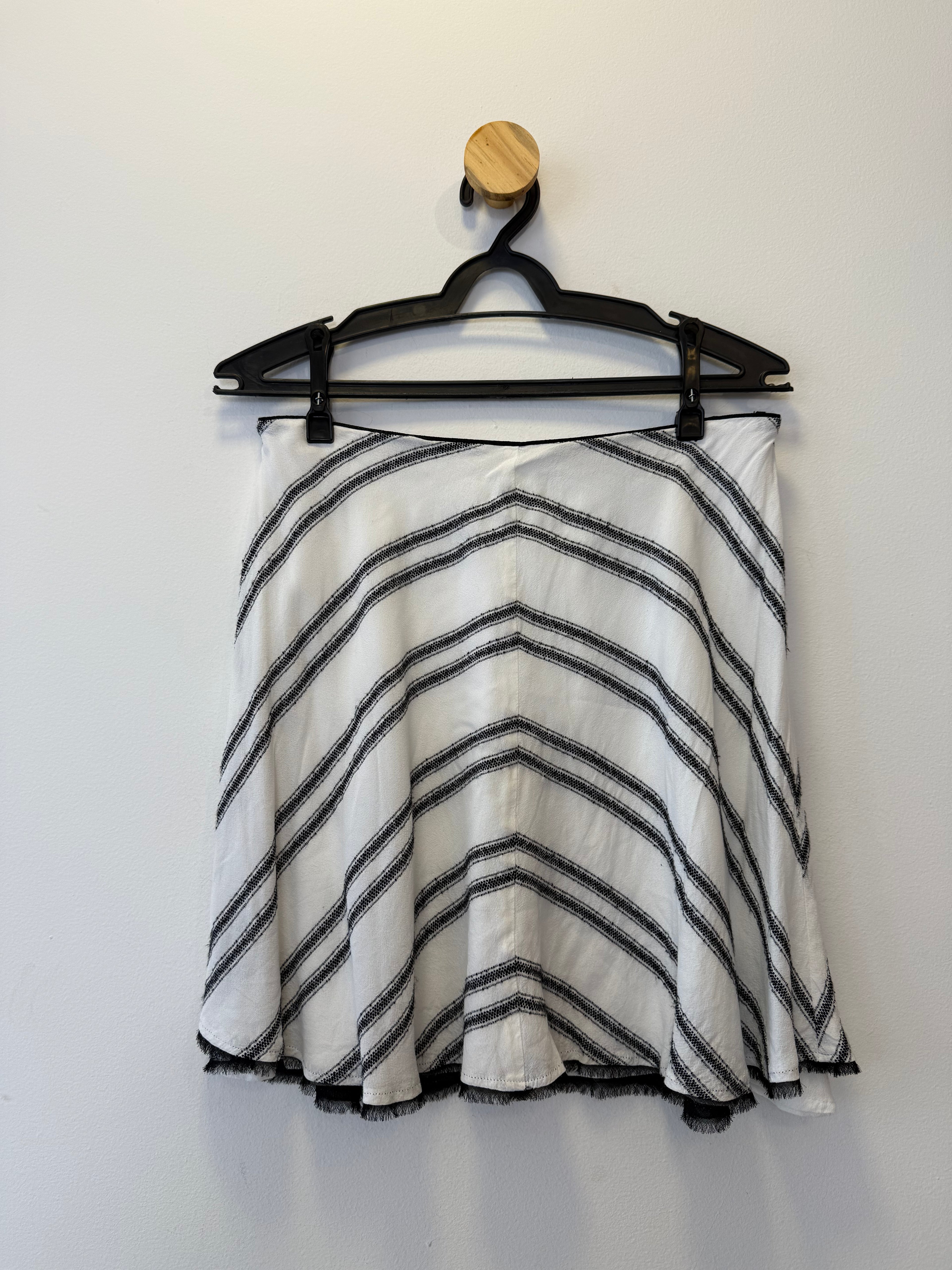 Conjunto Branco e Preto