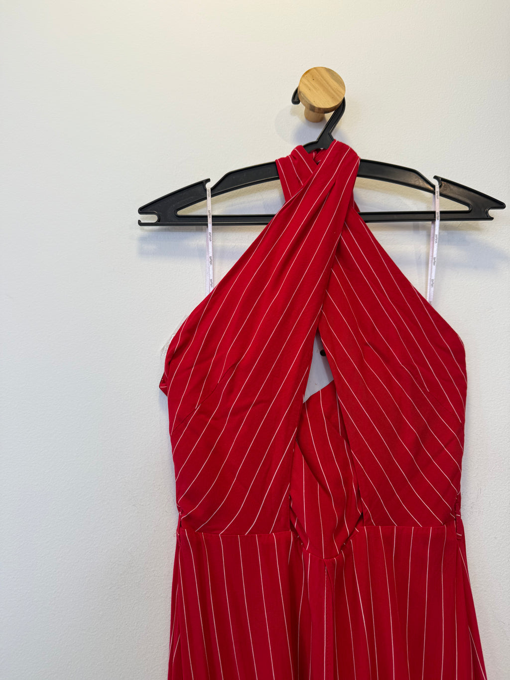 Vestido Vermelho Risca de Giz