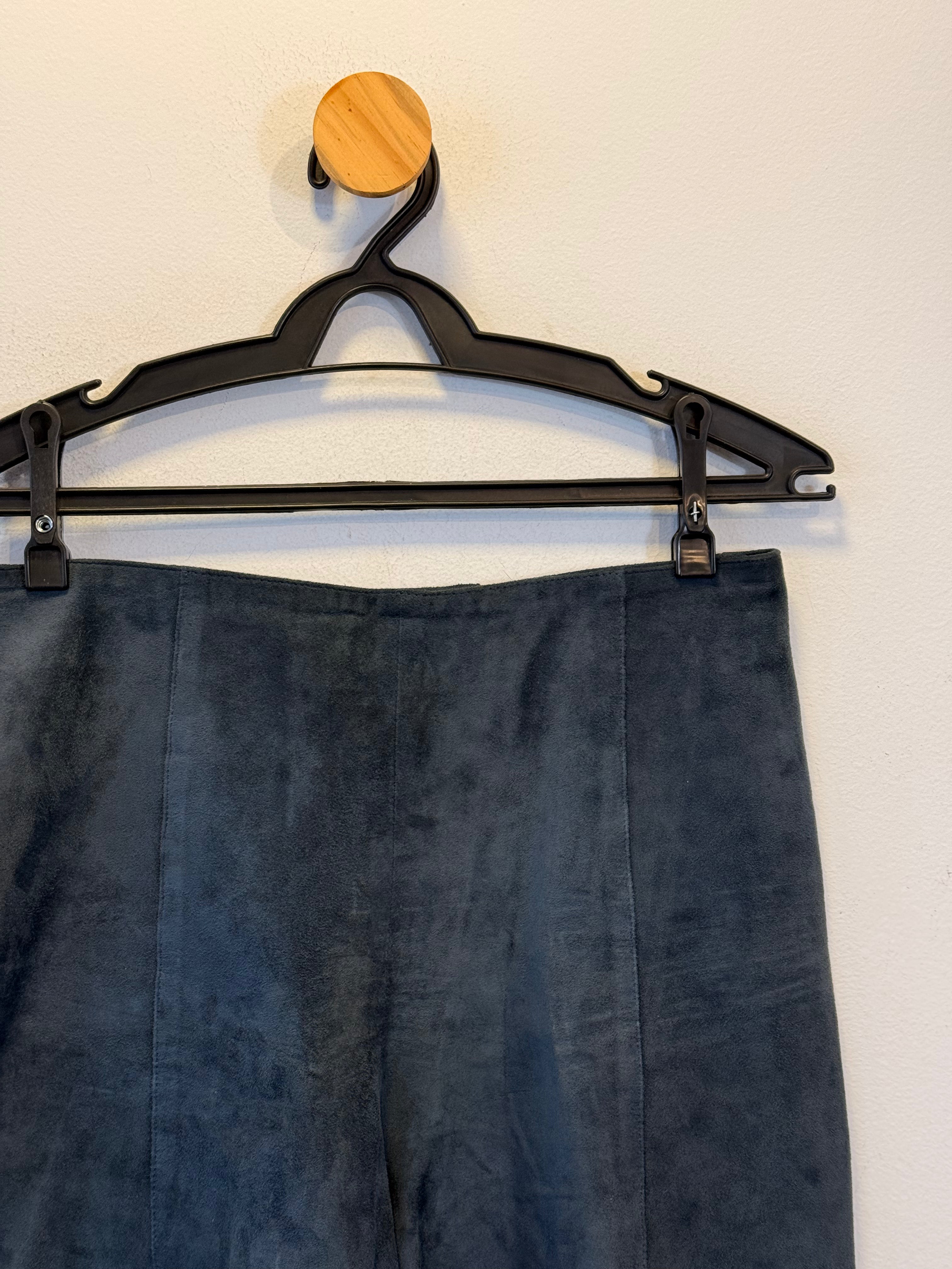 Short de Couro Azul