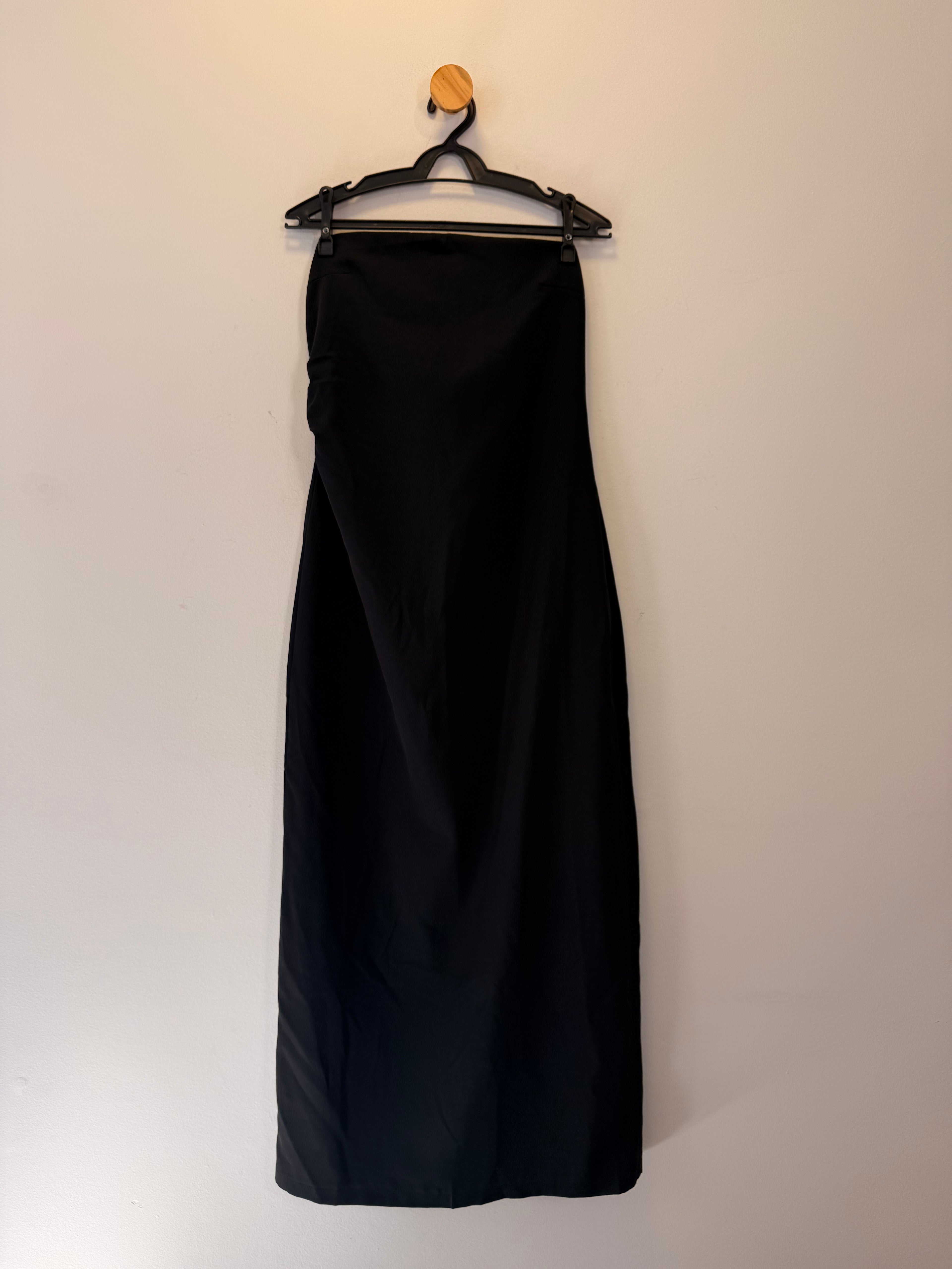 Vestido Sem Mangas Preto