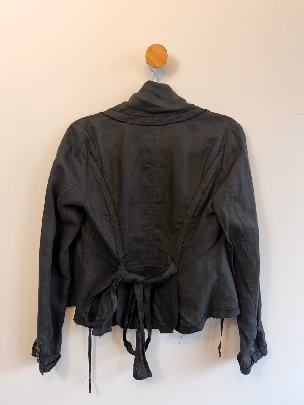 Camisa Preta 100% Linho BCBG