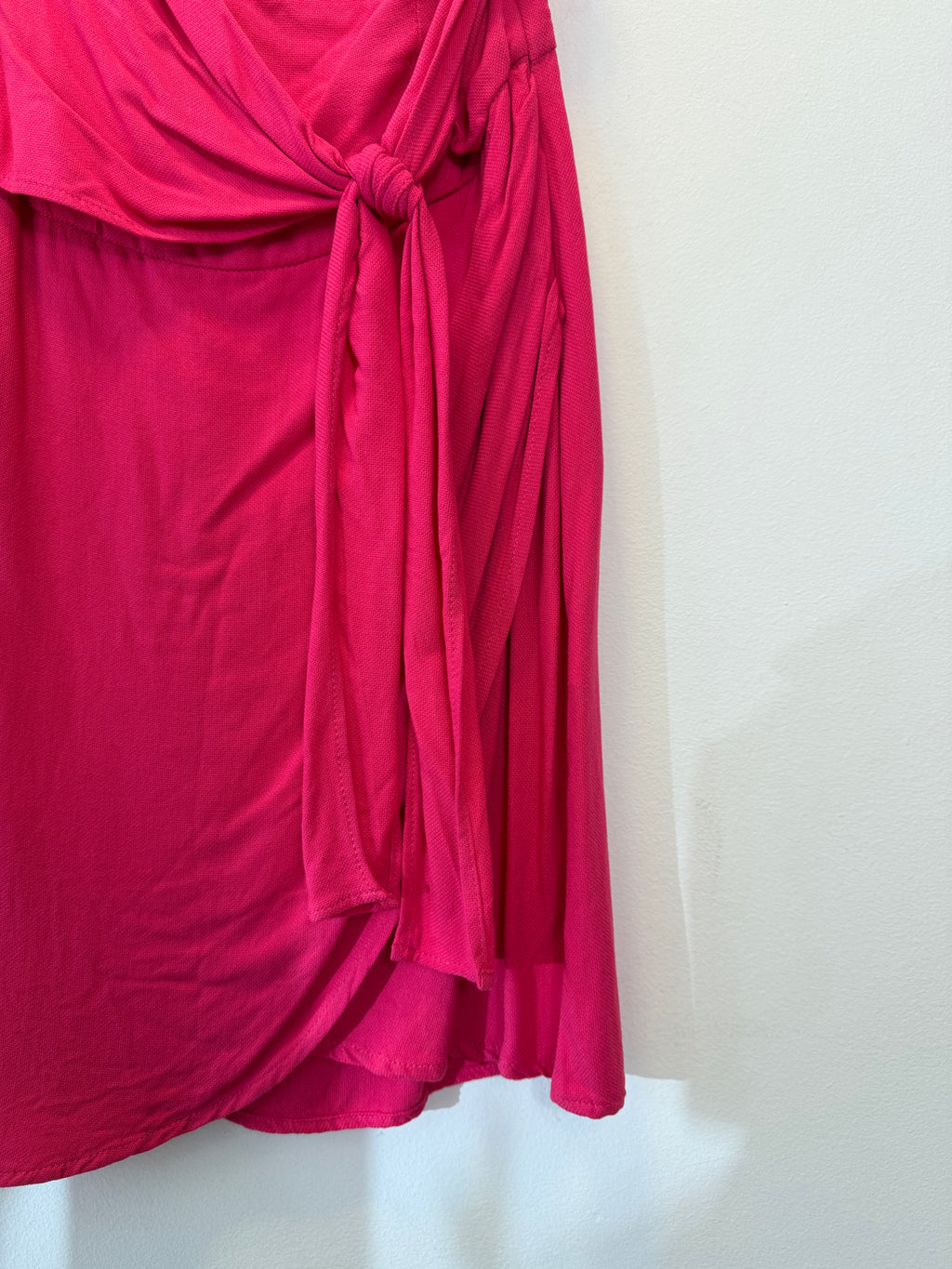 Vestido Manga Única Fucsia