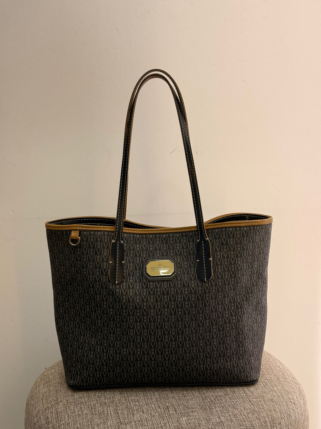 Bolsa Monograma Victor Hugo
