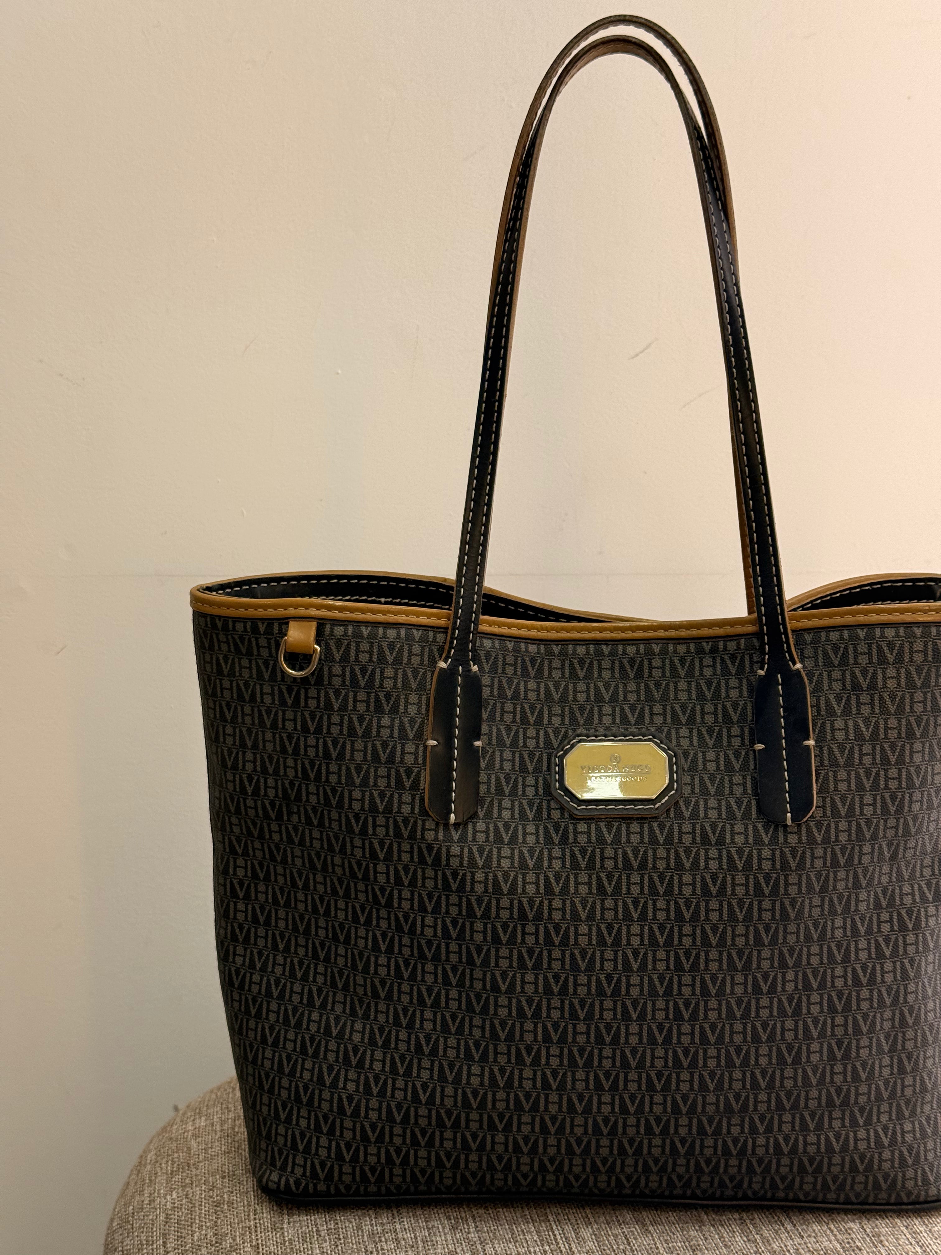 Bolsa Monograma Victor Hugo