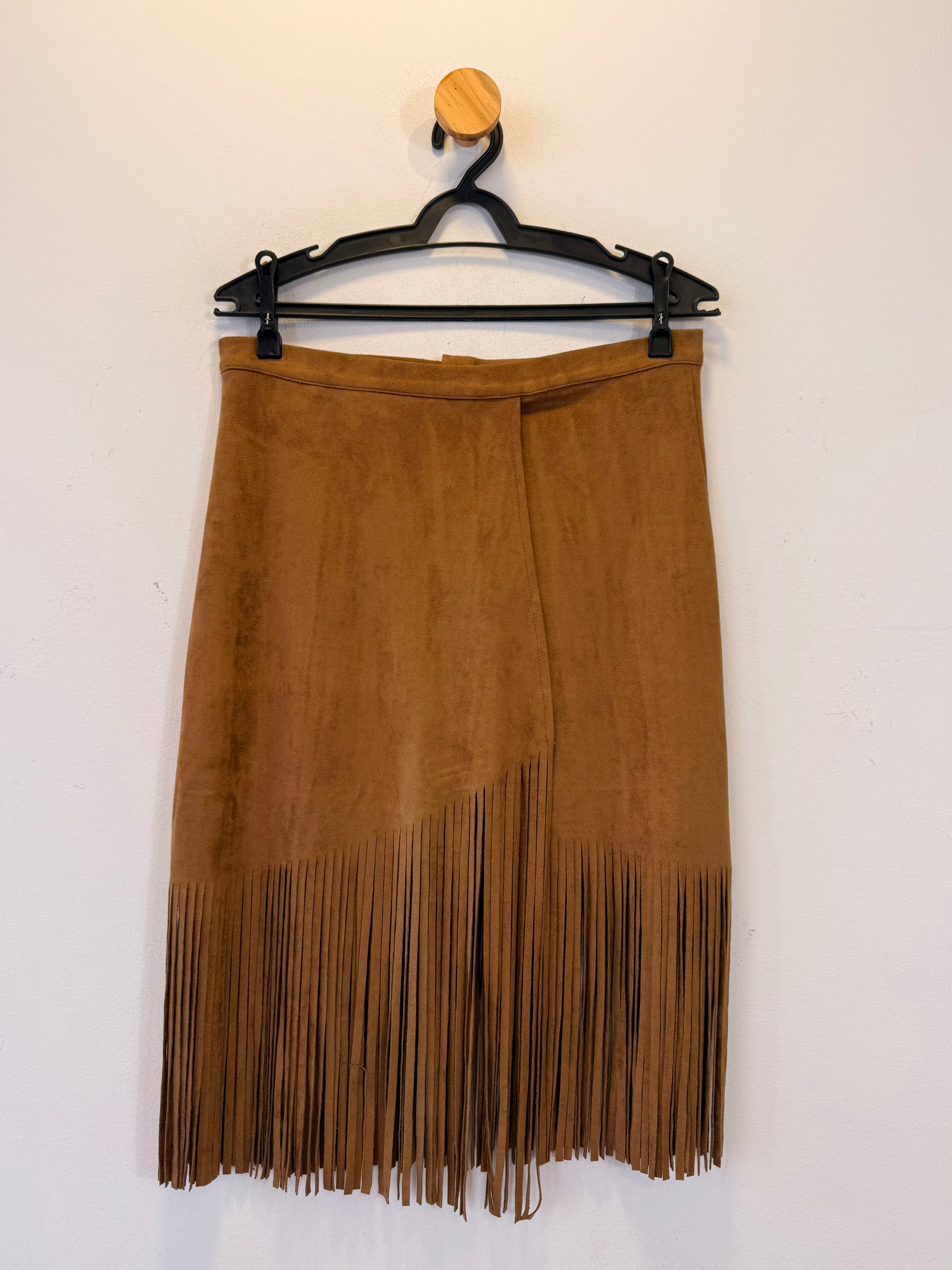 Saia de Suede com Franjas&nbsp;