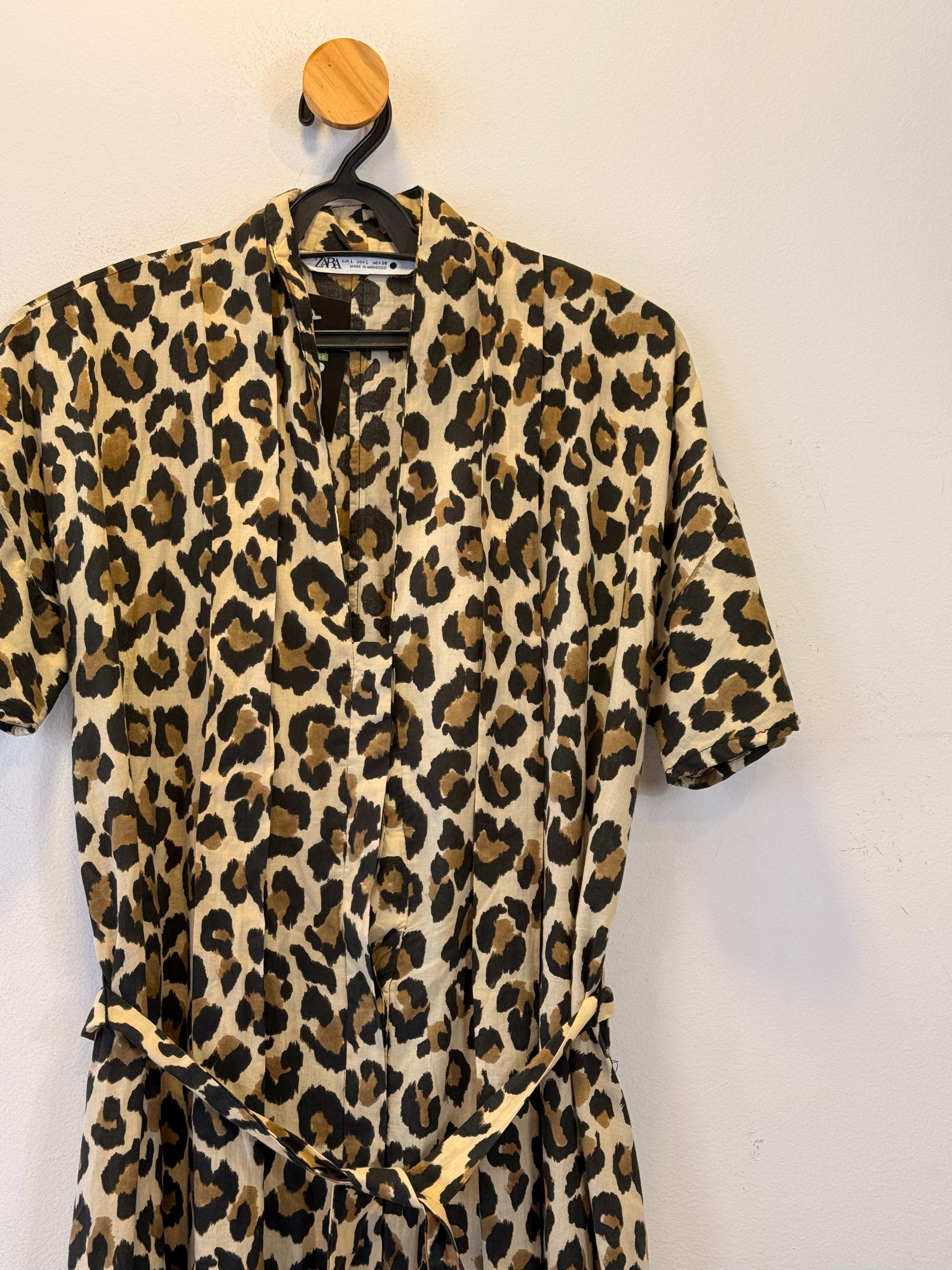 Vestido Animal Print Zara