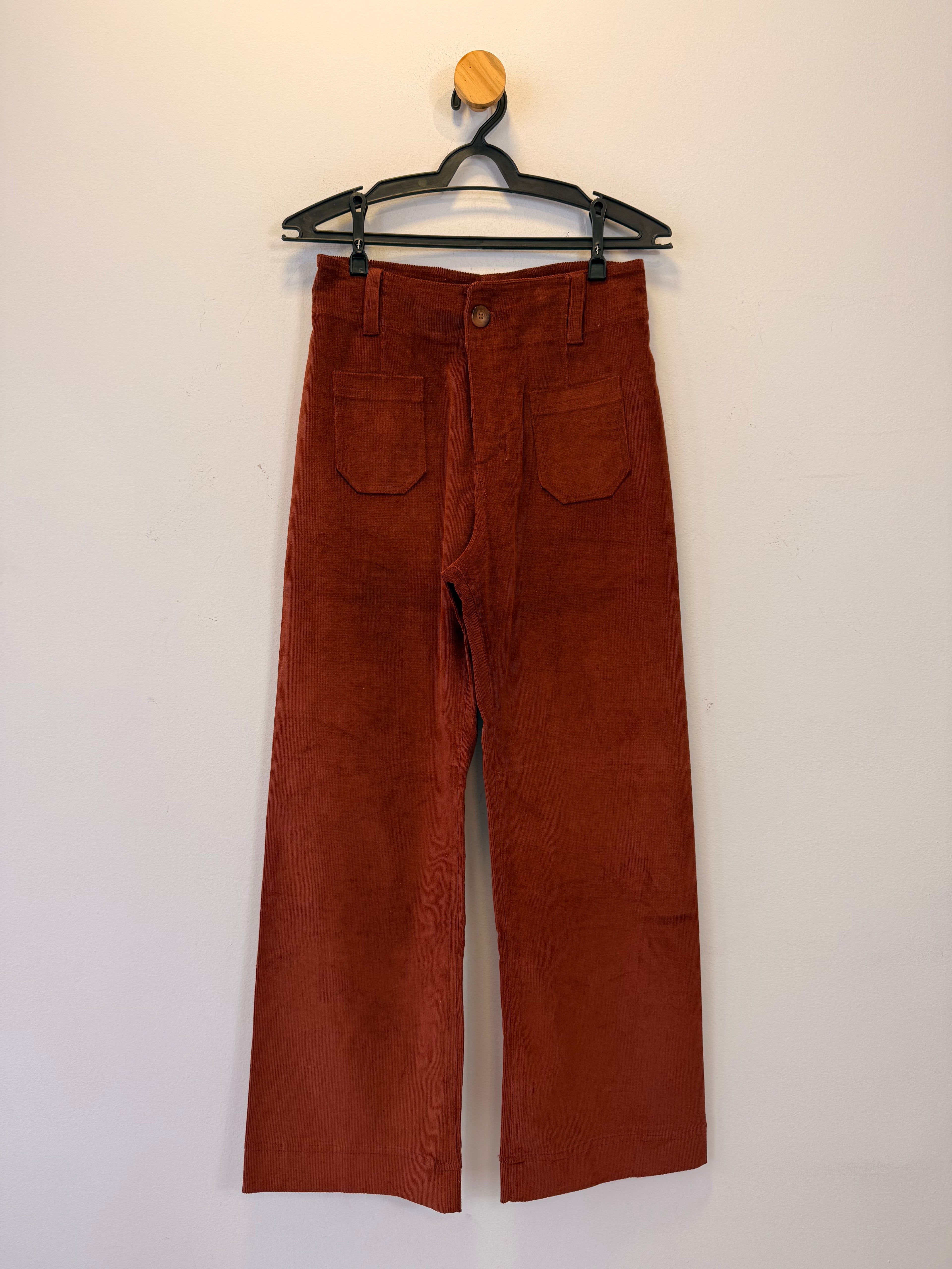 Calça Veludo Cotelê Chez Nous