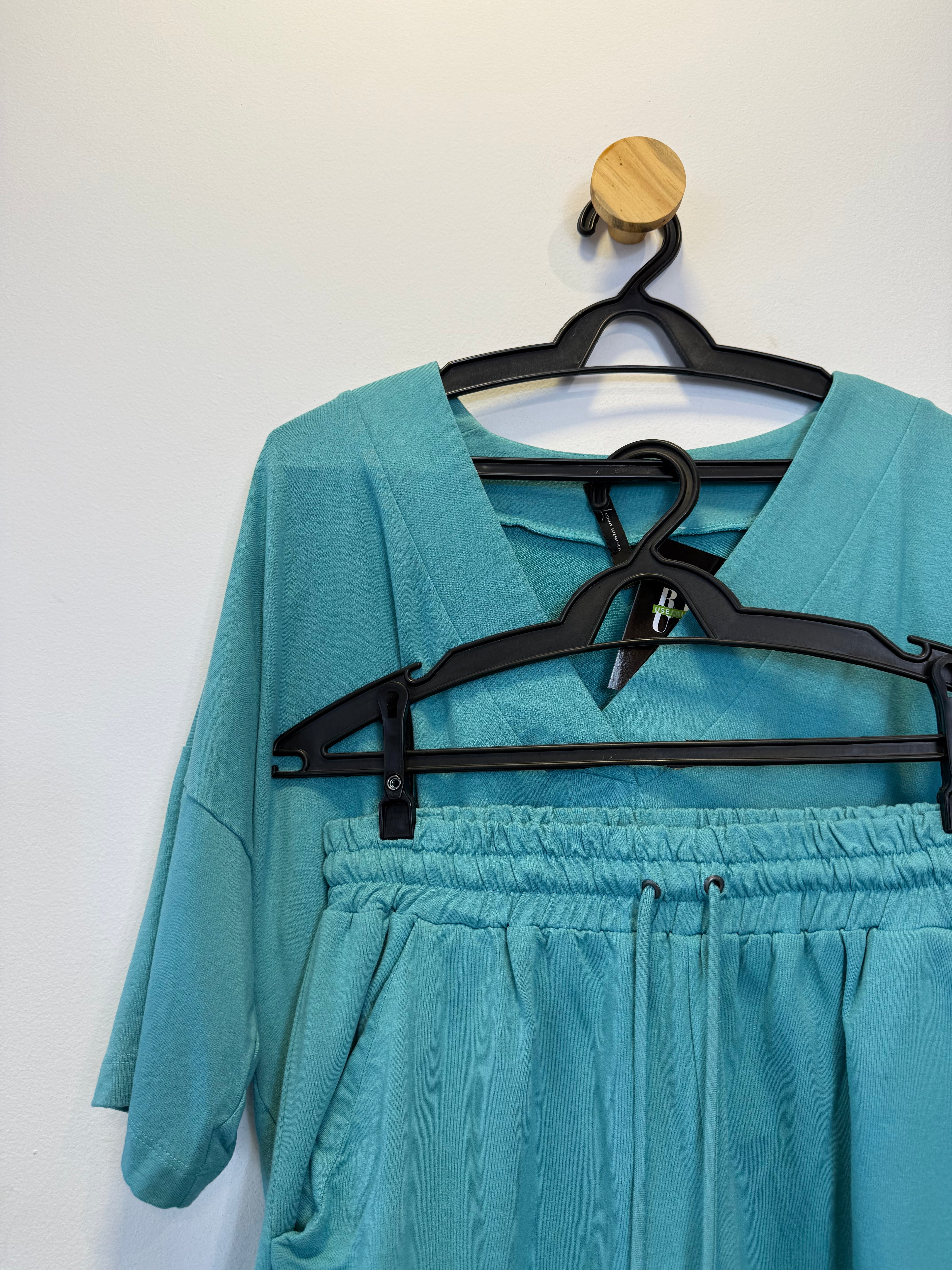 Conjunto Azul Turquesa