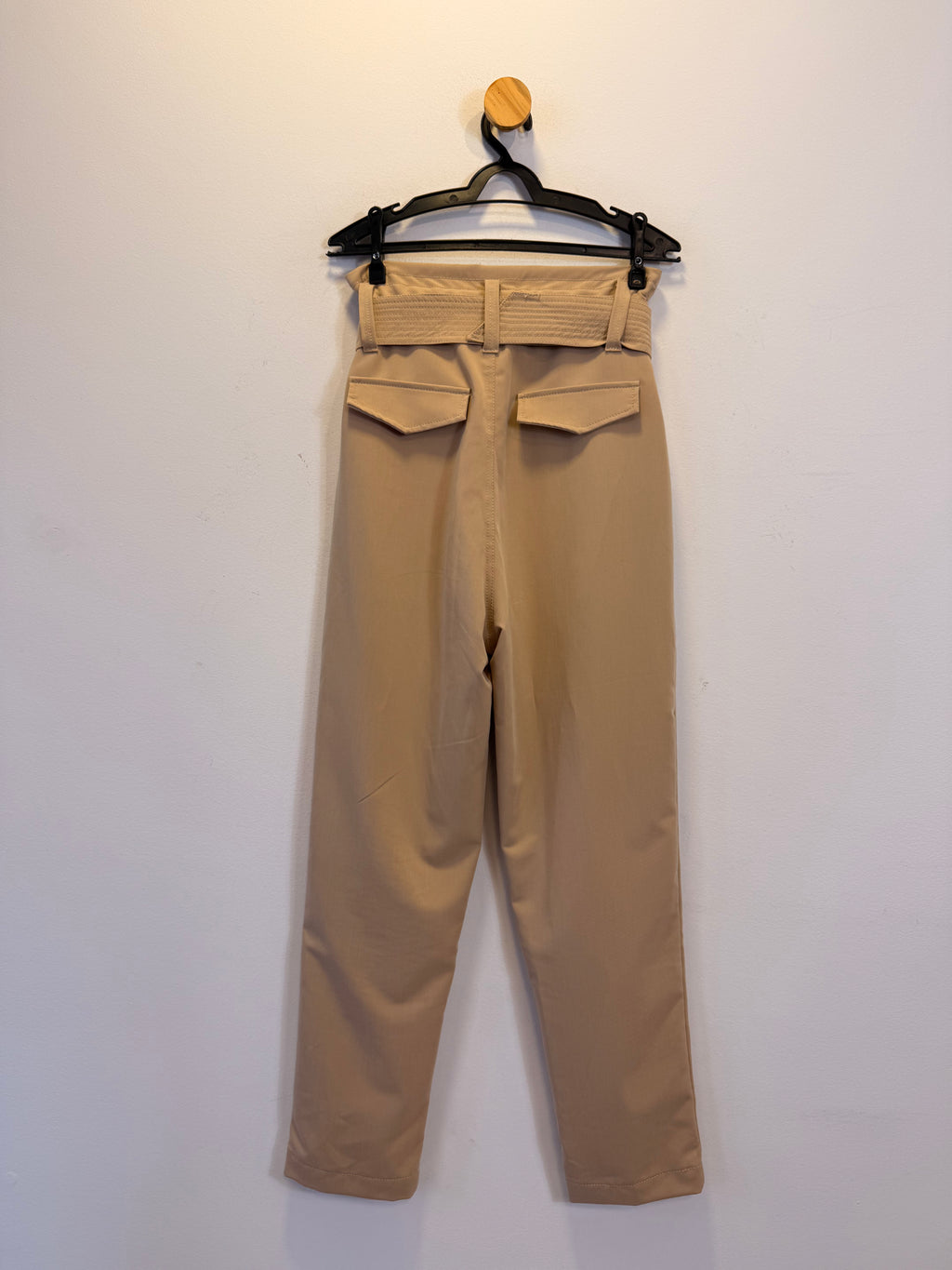 Calça Bege Chez Nous