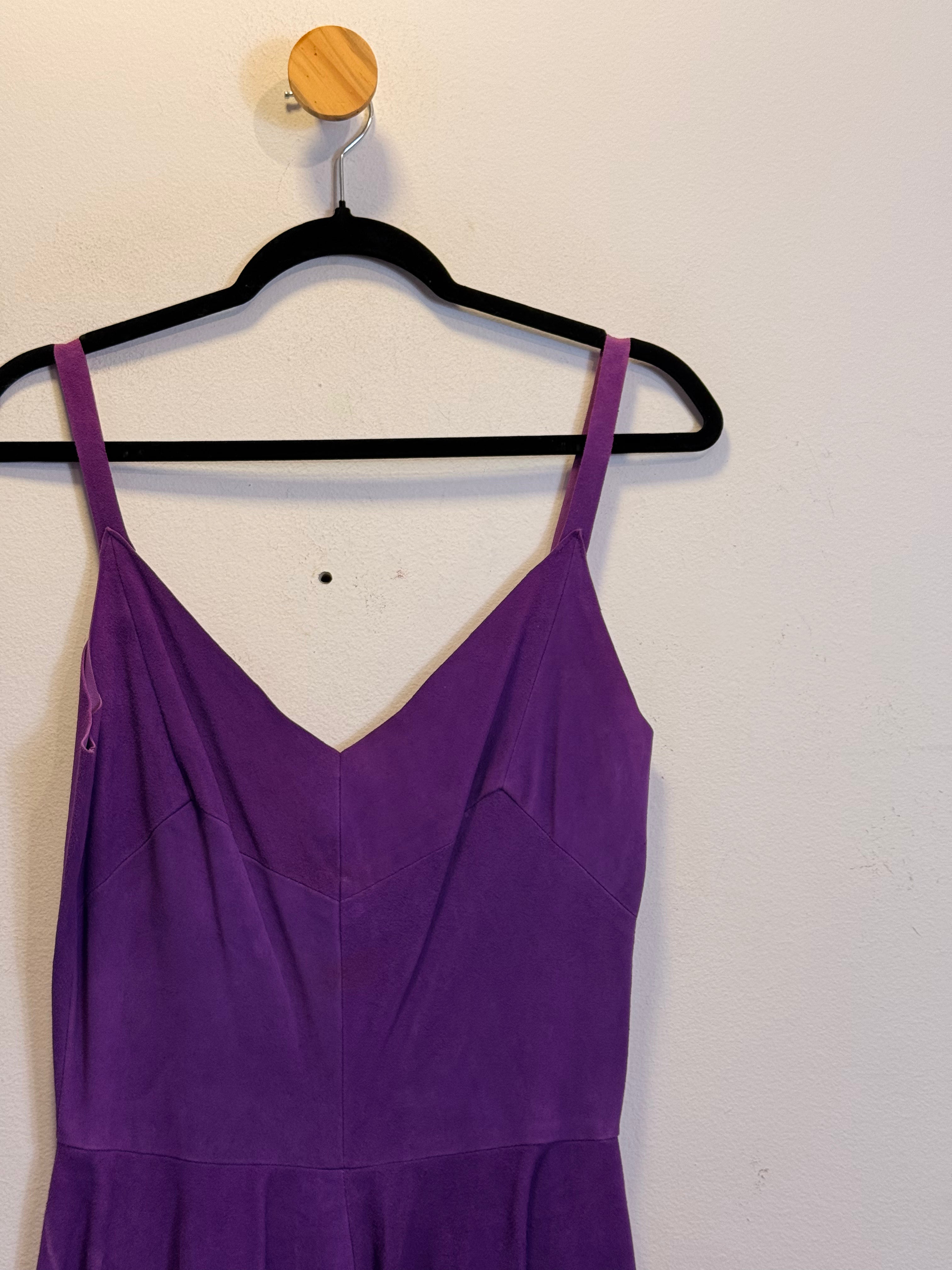 Vestido Roxo de Couro