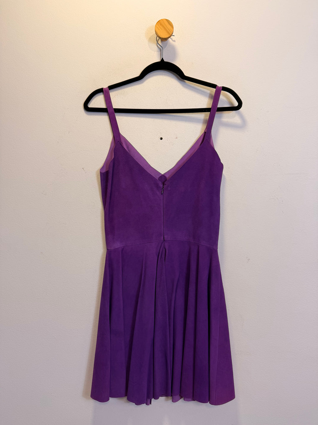 Vestido Roxo de Couro