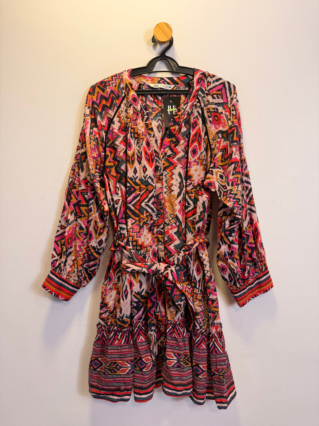 Vestido Curto Zara