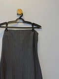 Vestido Risca de Giz Cinza