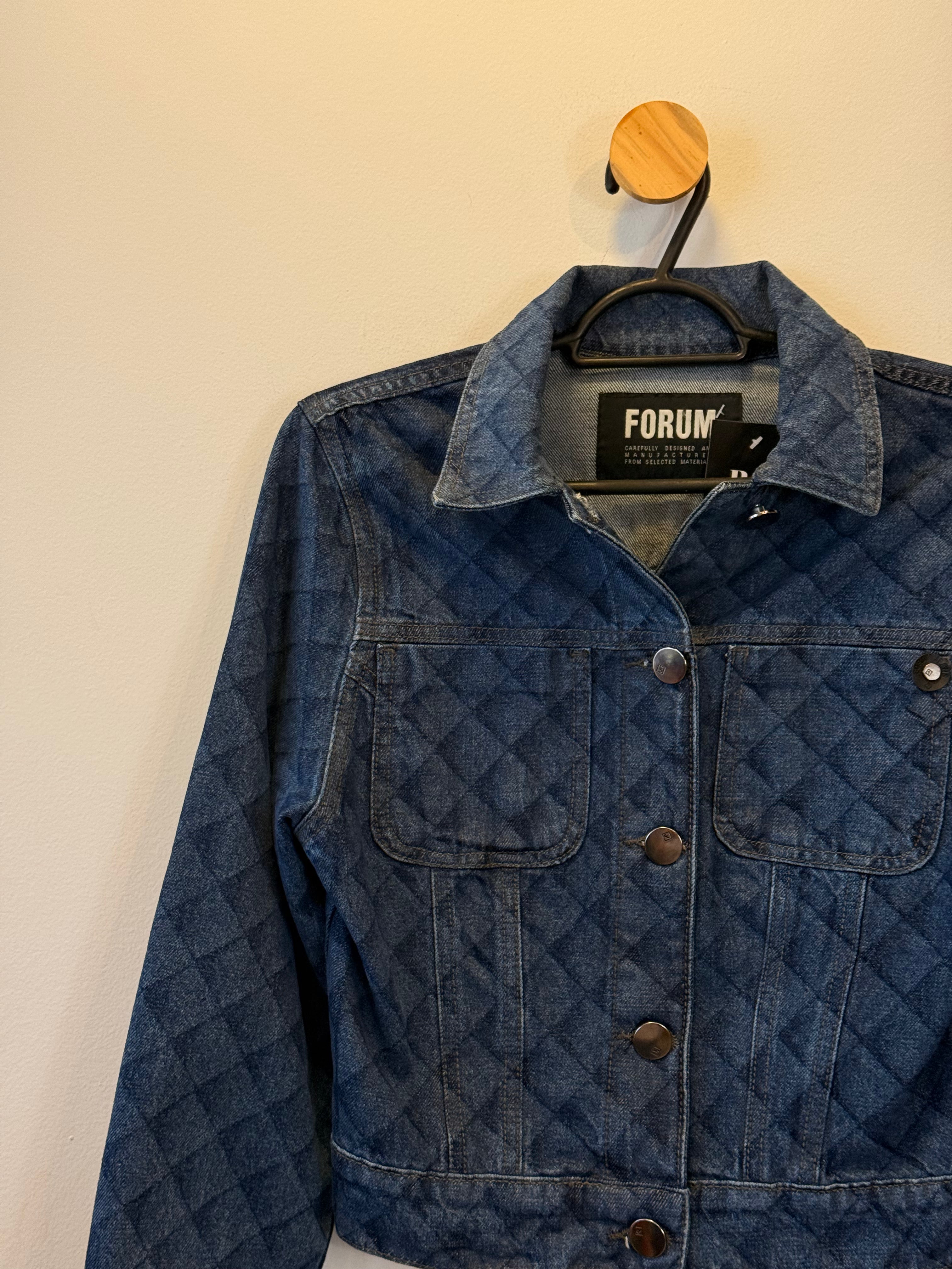 Jaqueta Jeans com Estampa Geometrica
