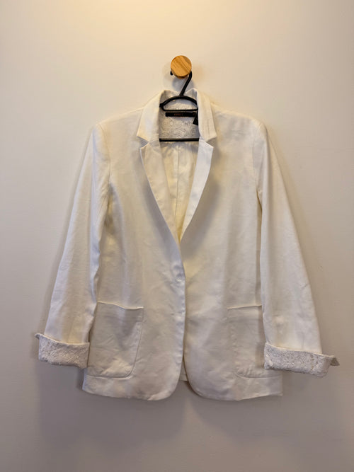 Blazer Branco com Renda