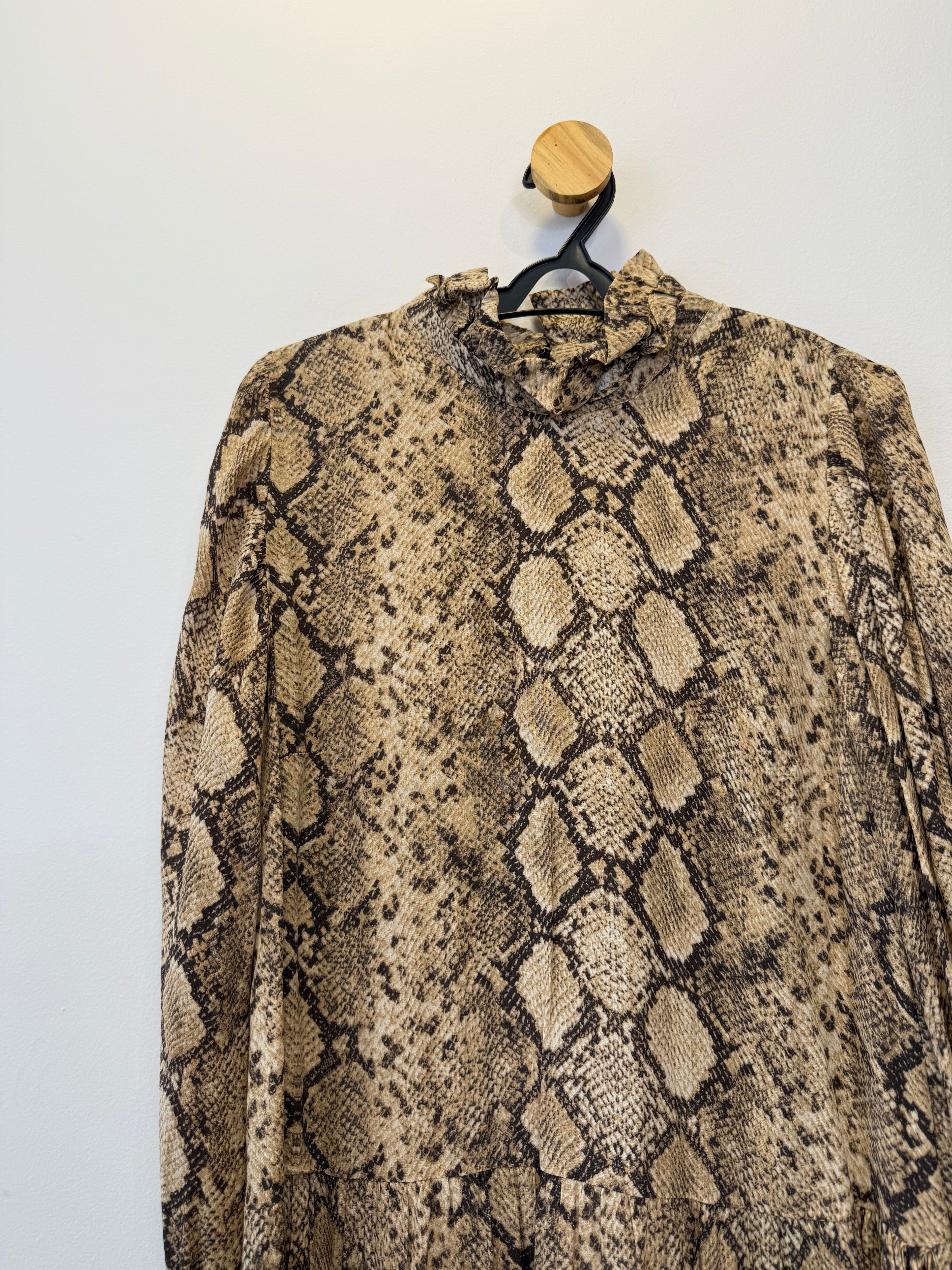 Vestido Curto Animal Print