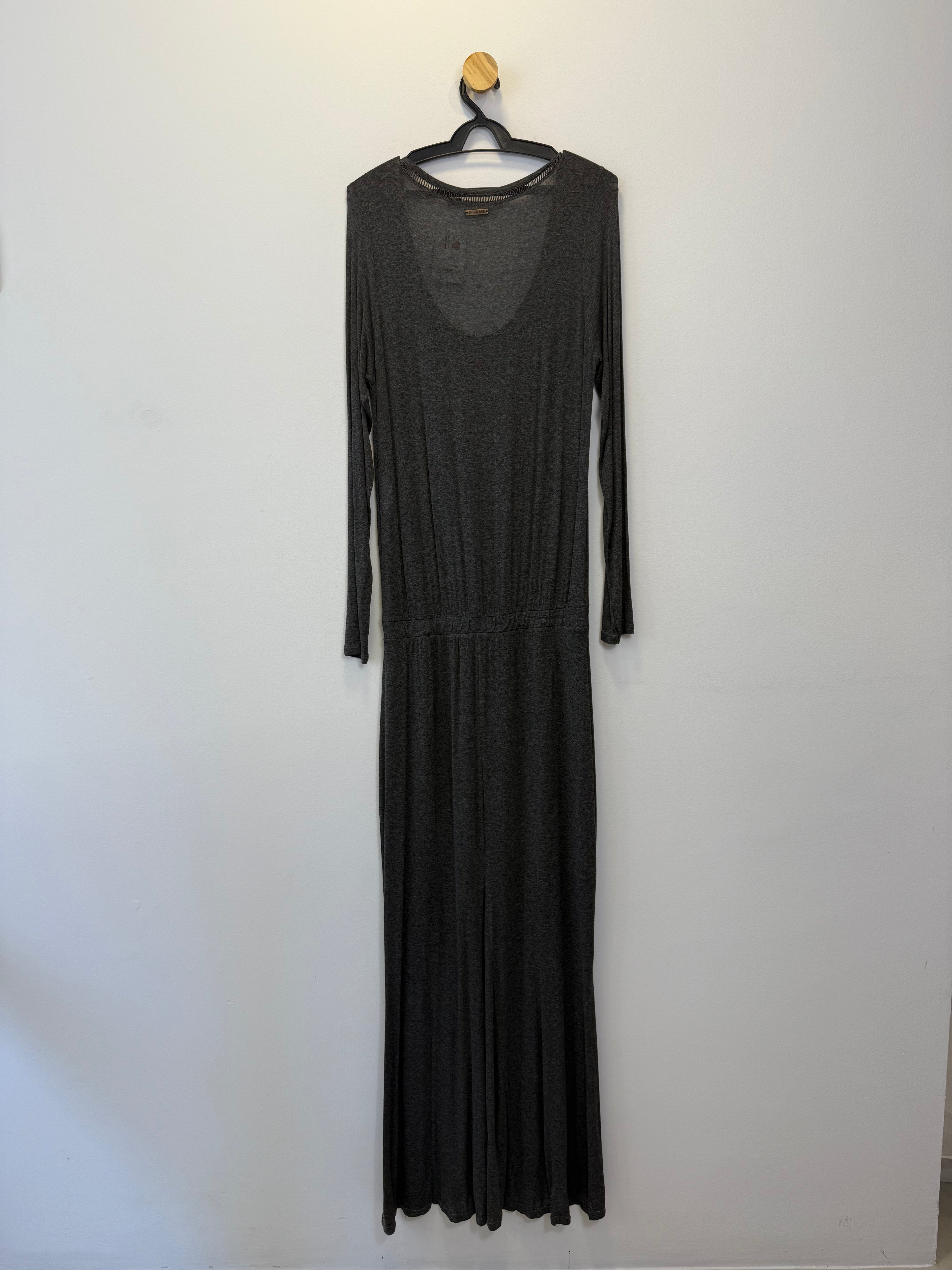 Vestido Longo Cinza Chumbo