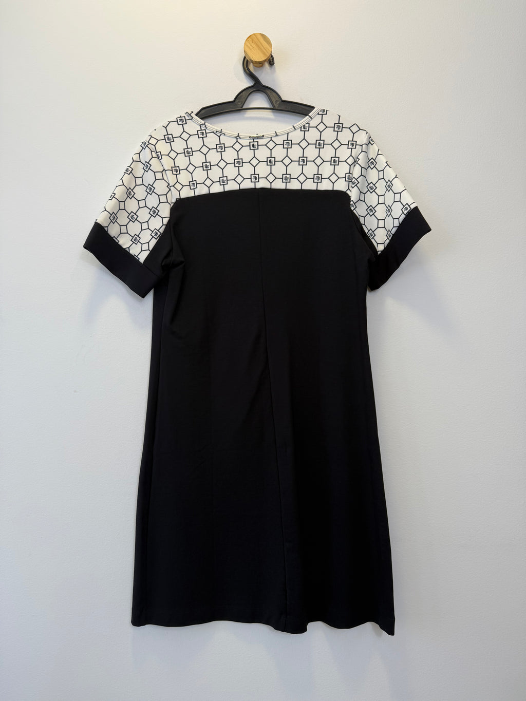 Vestido LP Preto e Branco