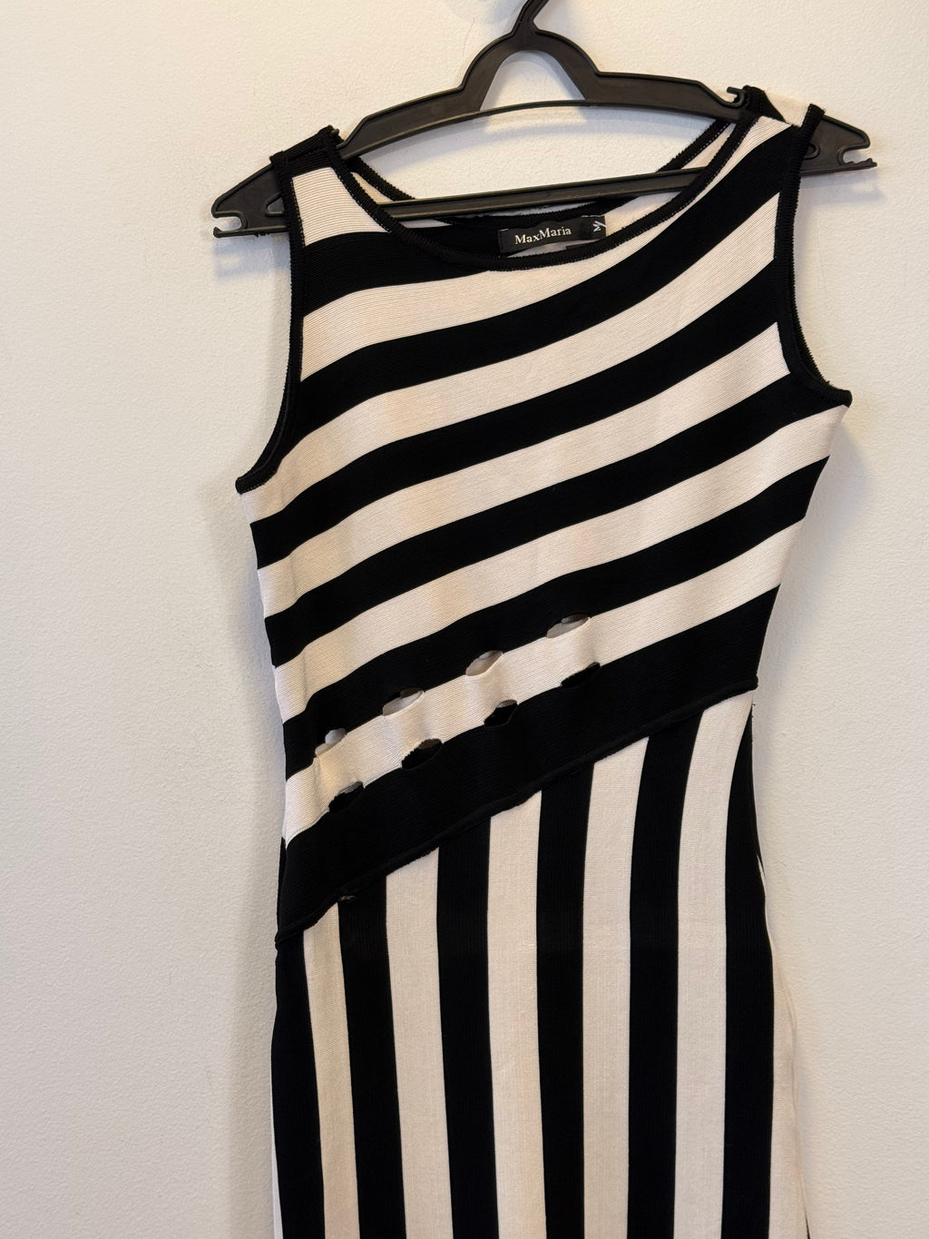 Vestido Listrado Preto e Branco