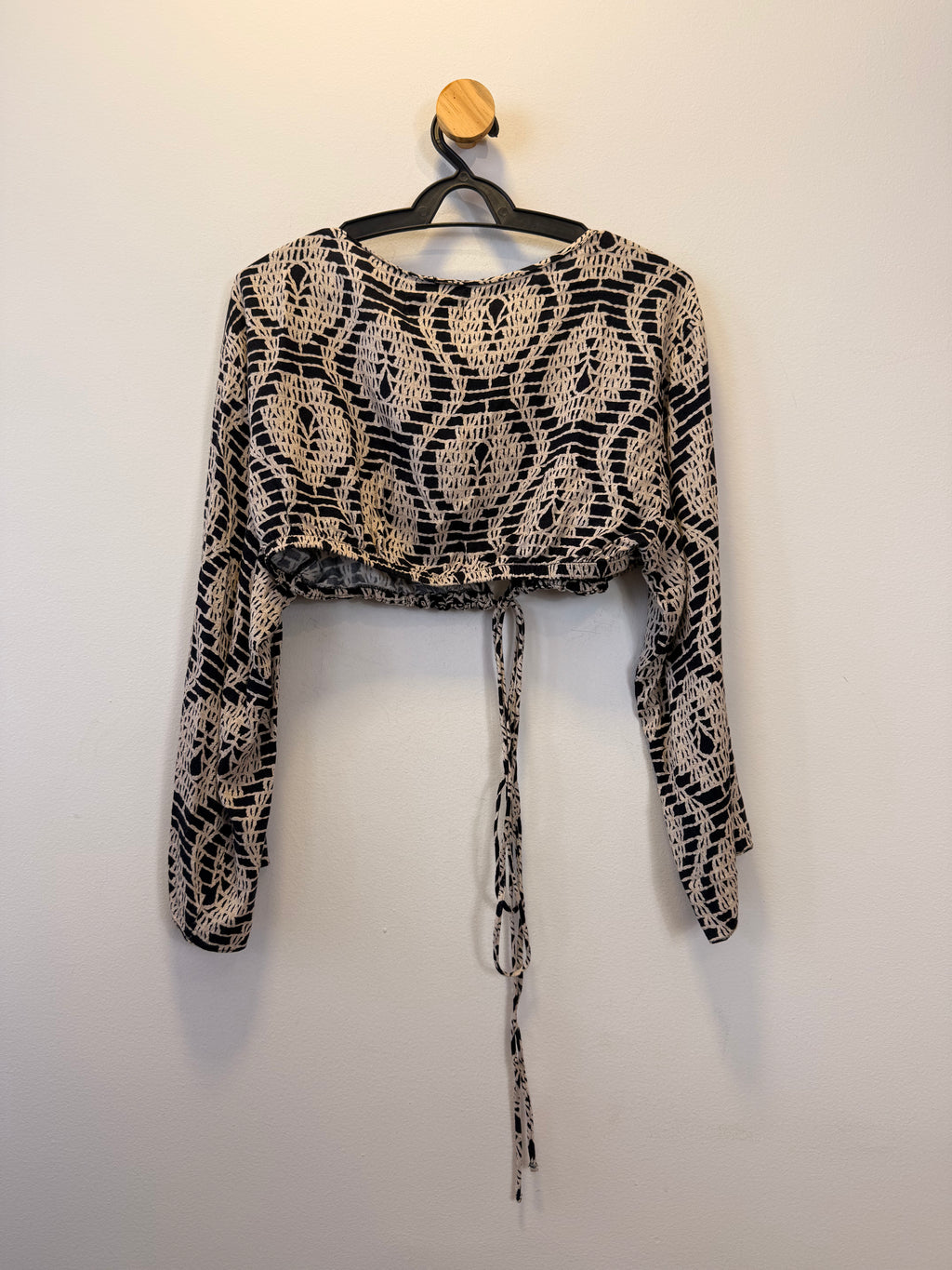 Cropped Manga Longa Estampado