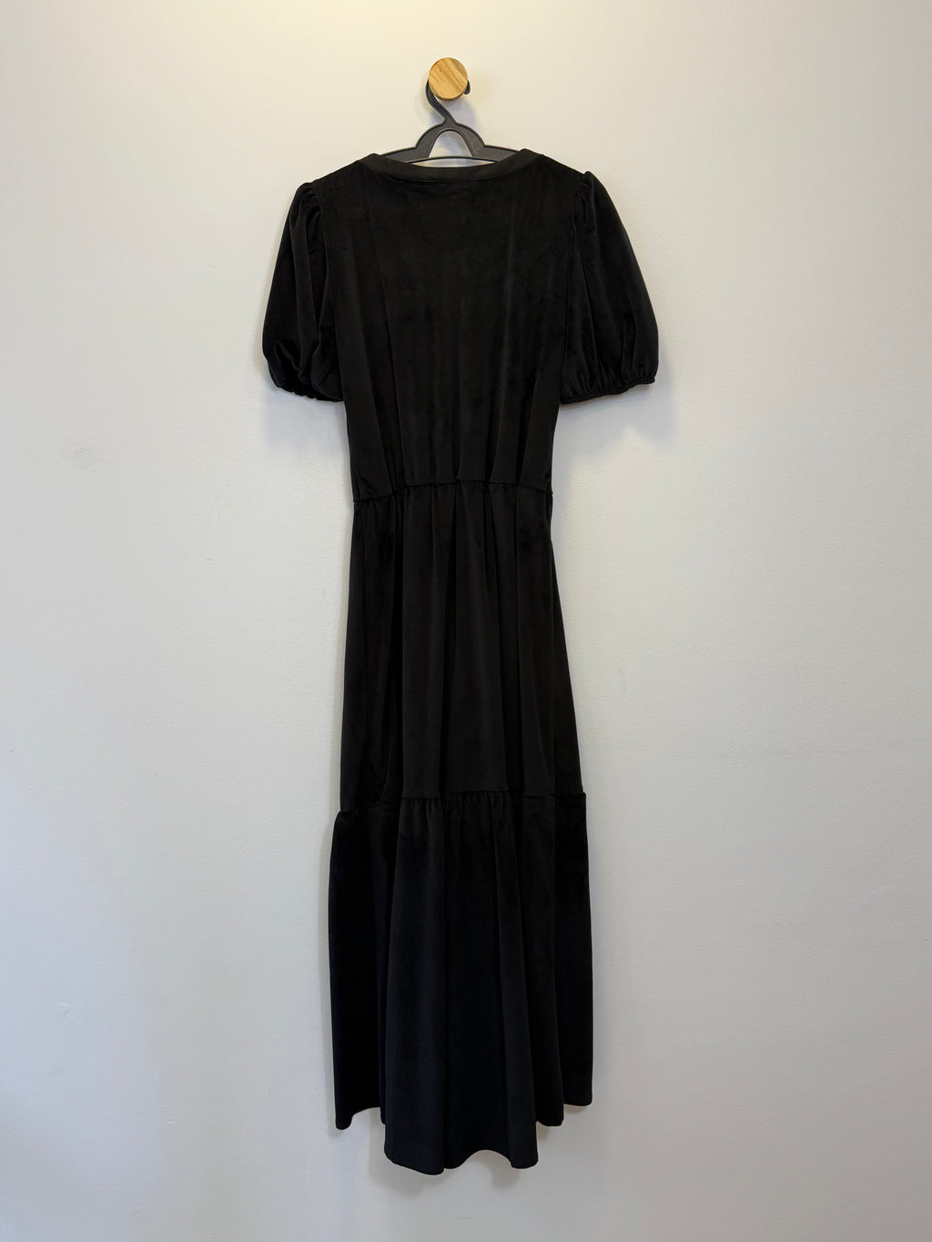 Vestido Preto Manga Princesa