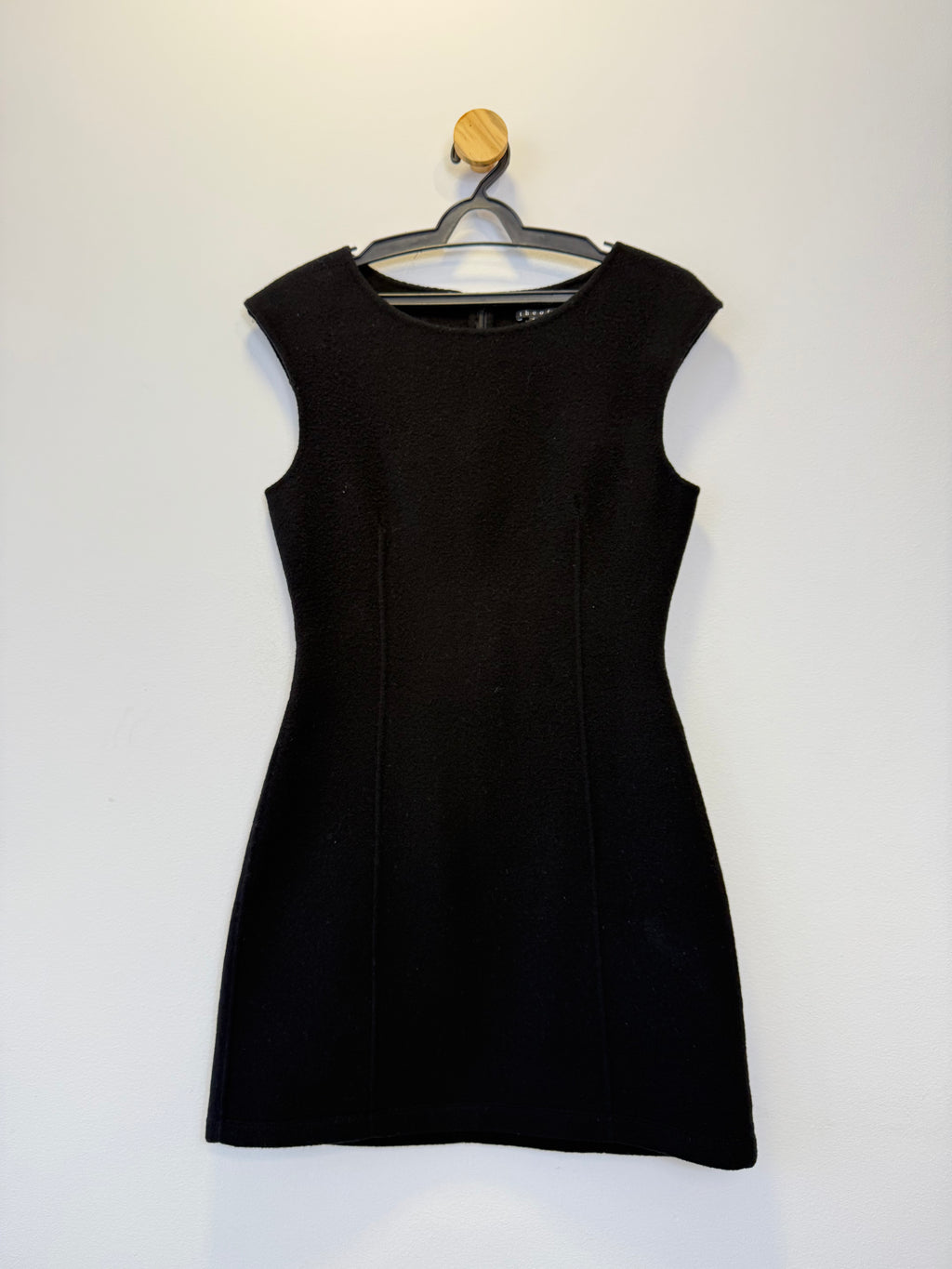 Vestido Preto de Lã
