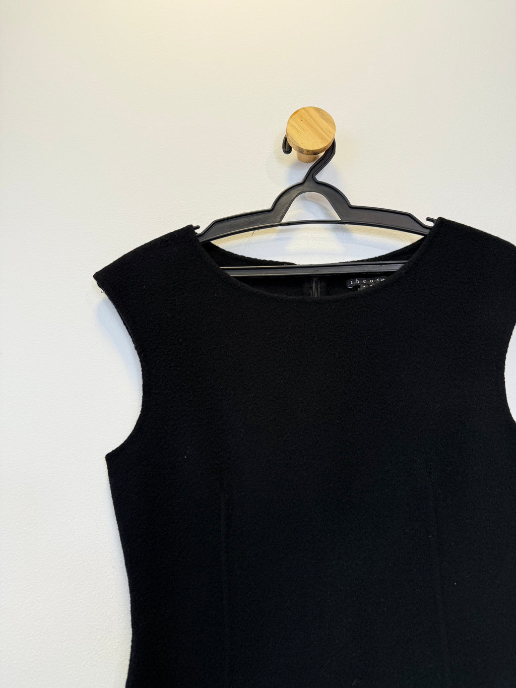 Vestido Preto de Lã
