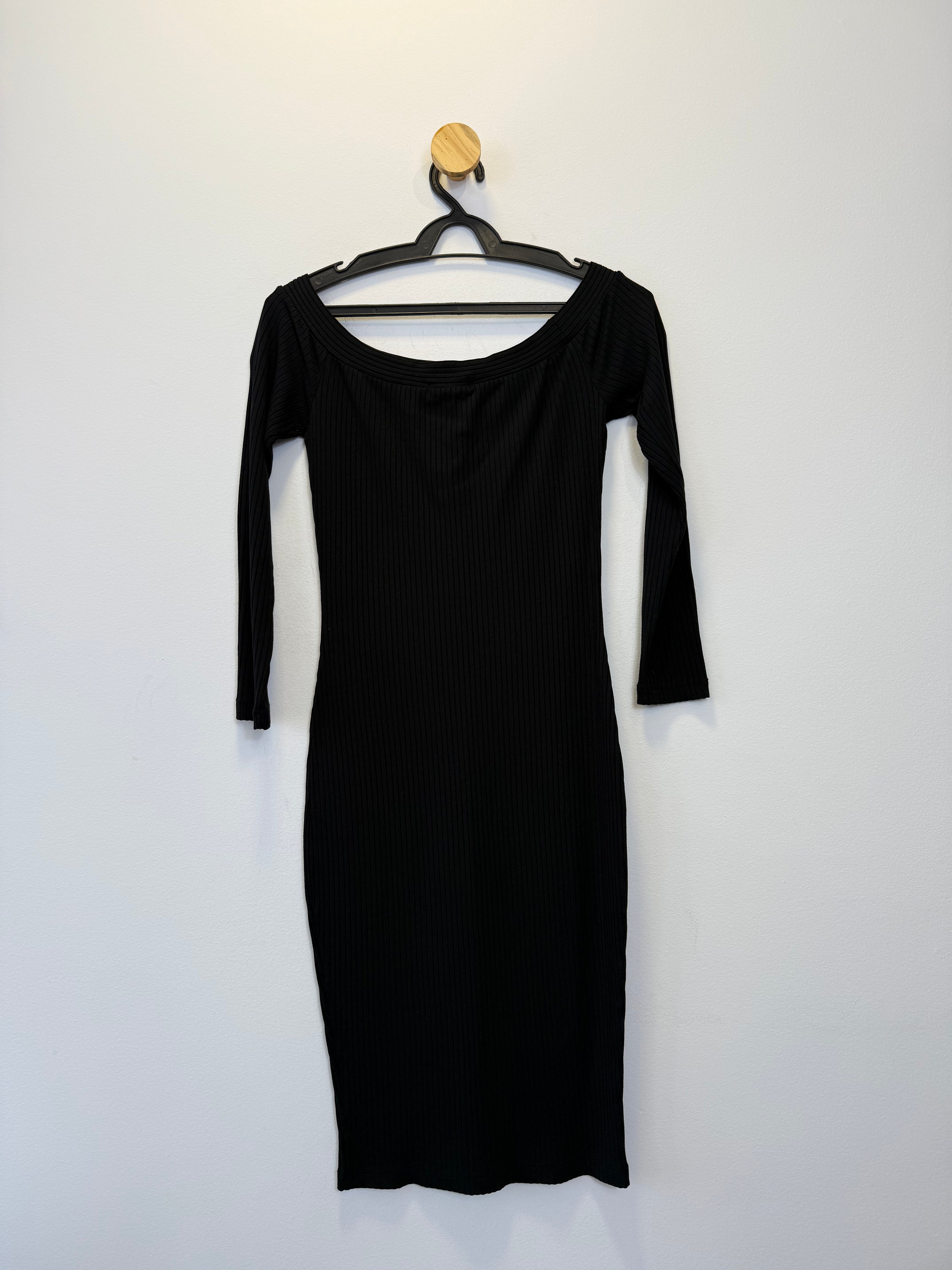 Vestido Canelado Preto