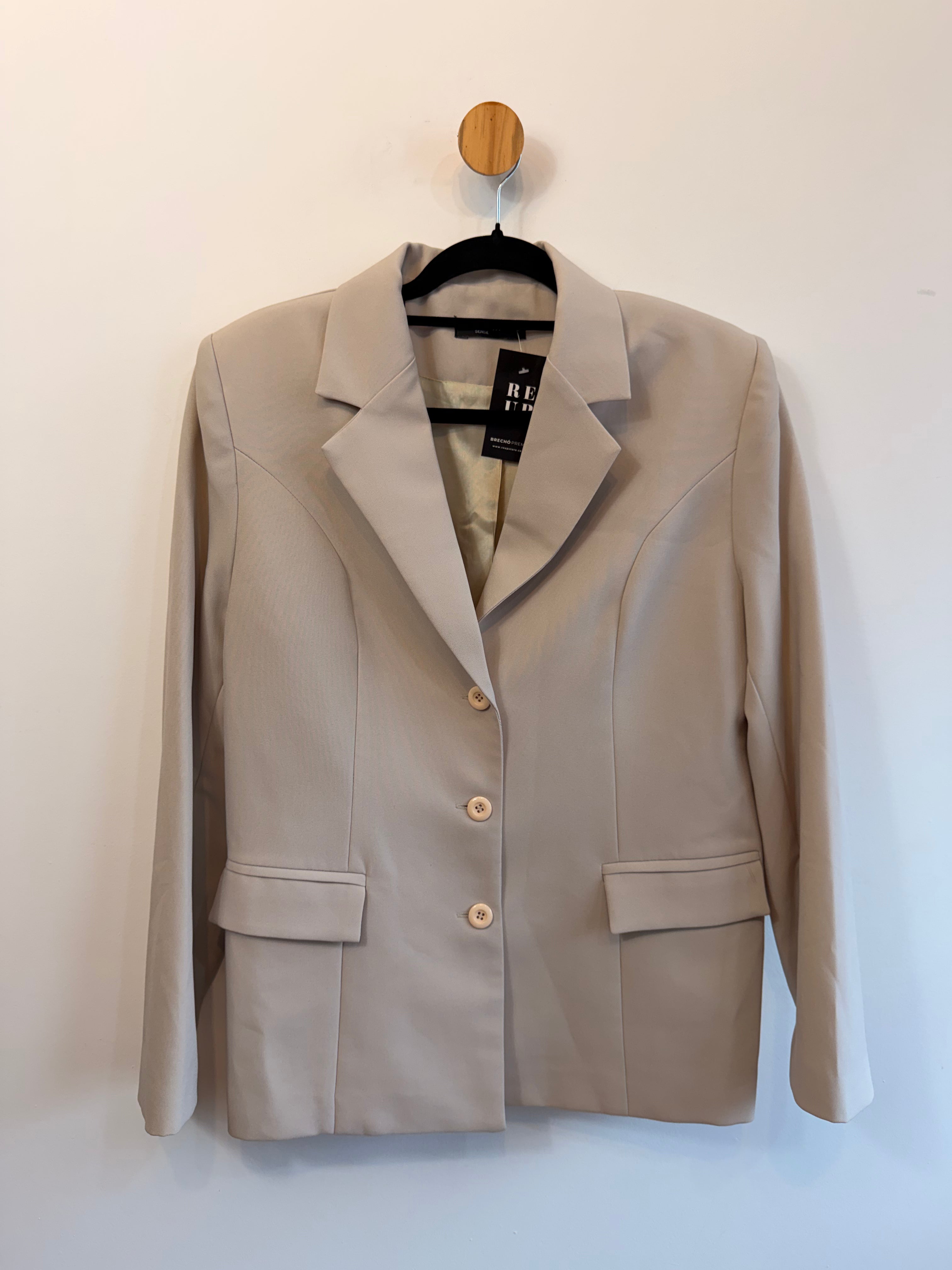 Blazer Cinza Celavie