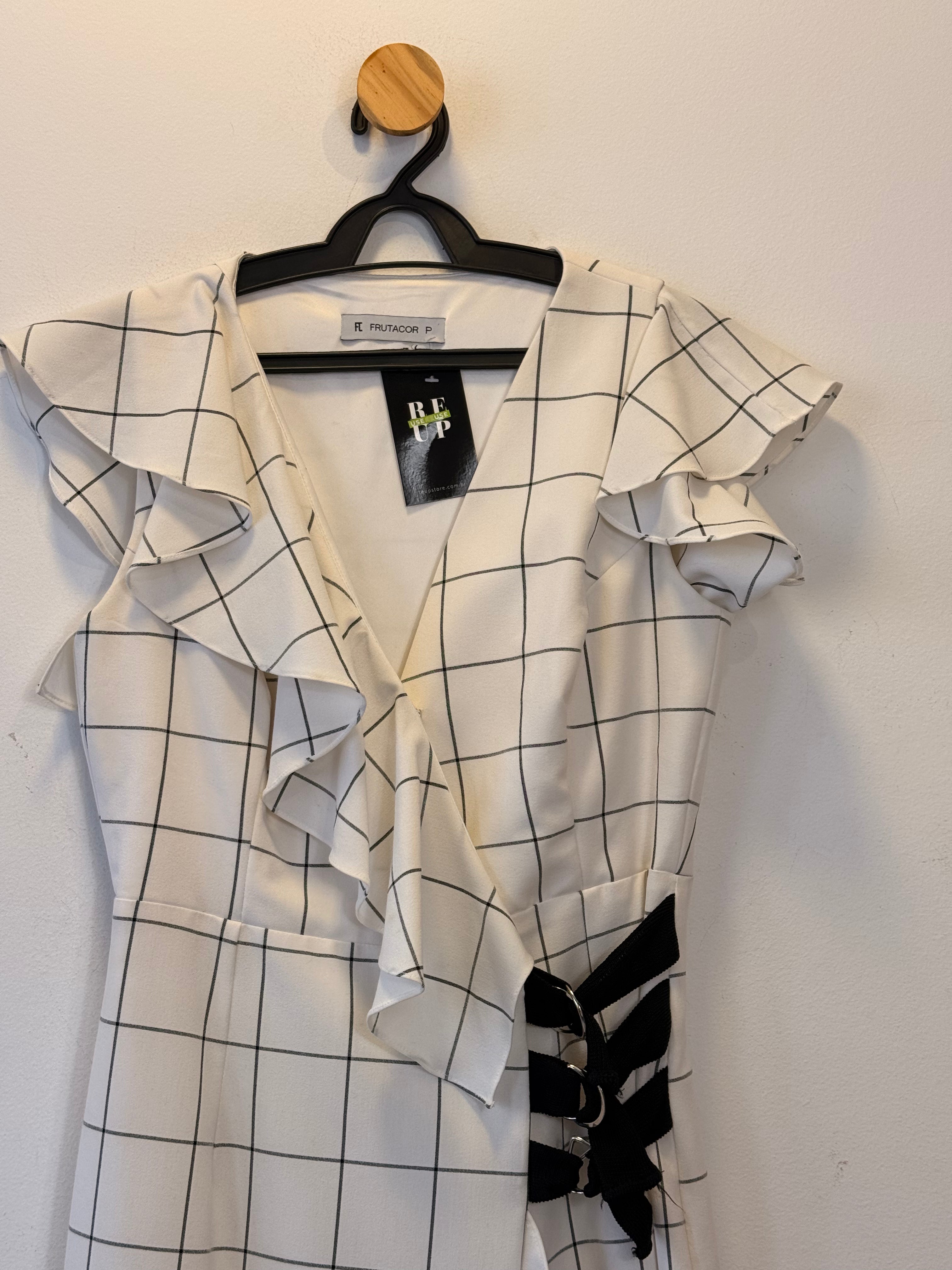 vestido quadriculado frutacor