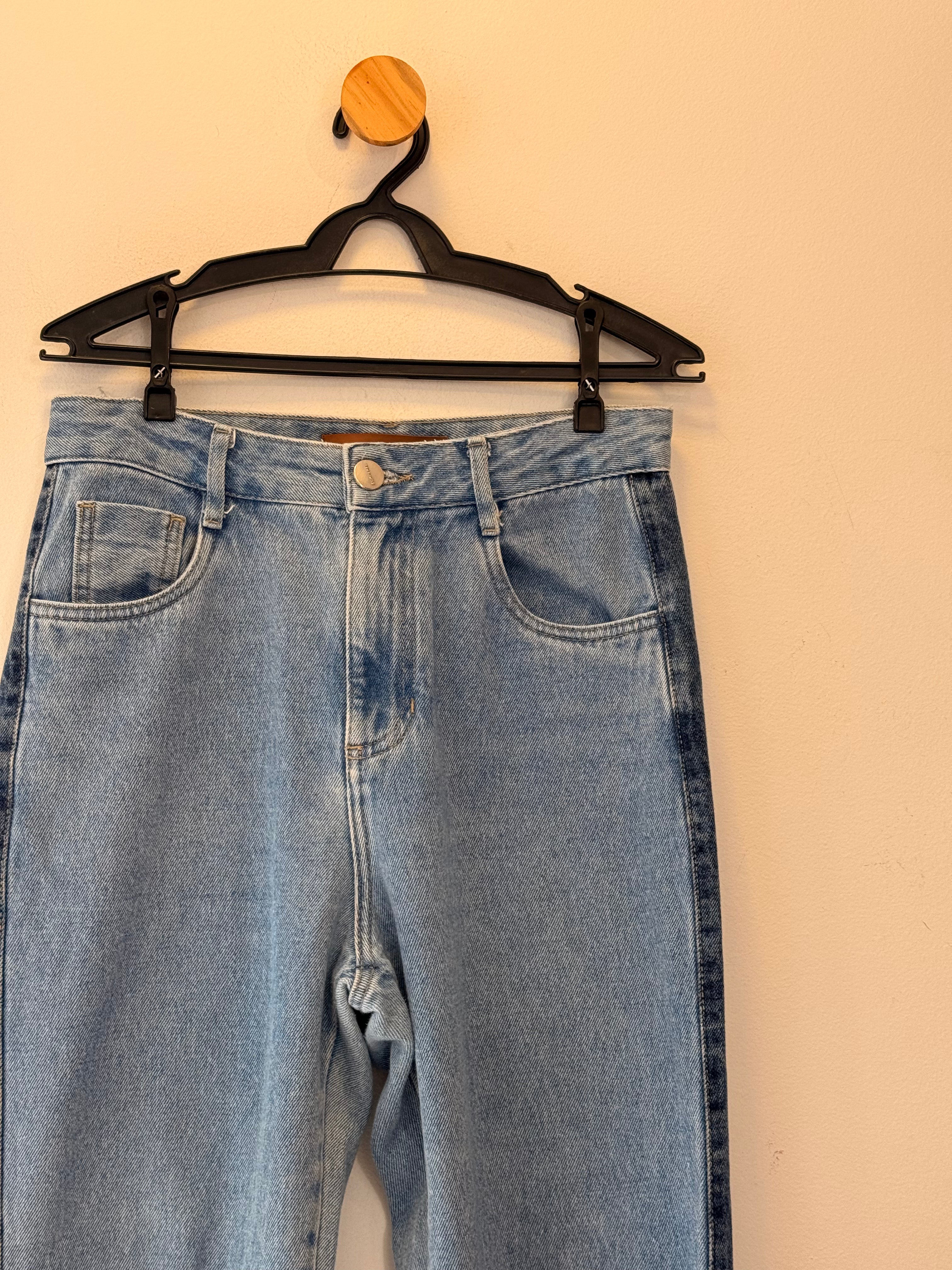 Calça Jeans Shoulder
