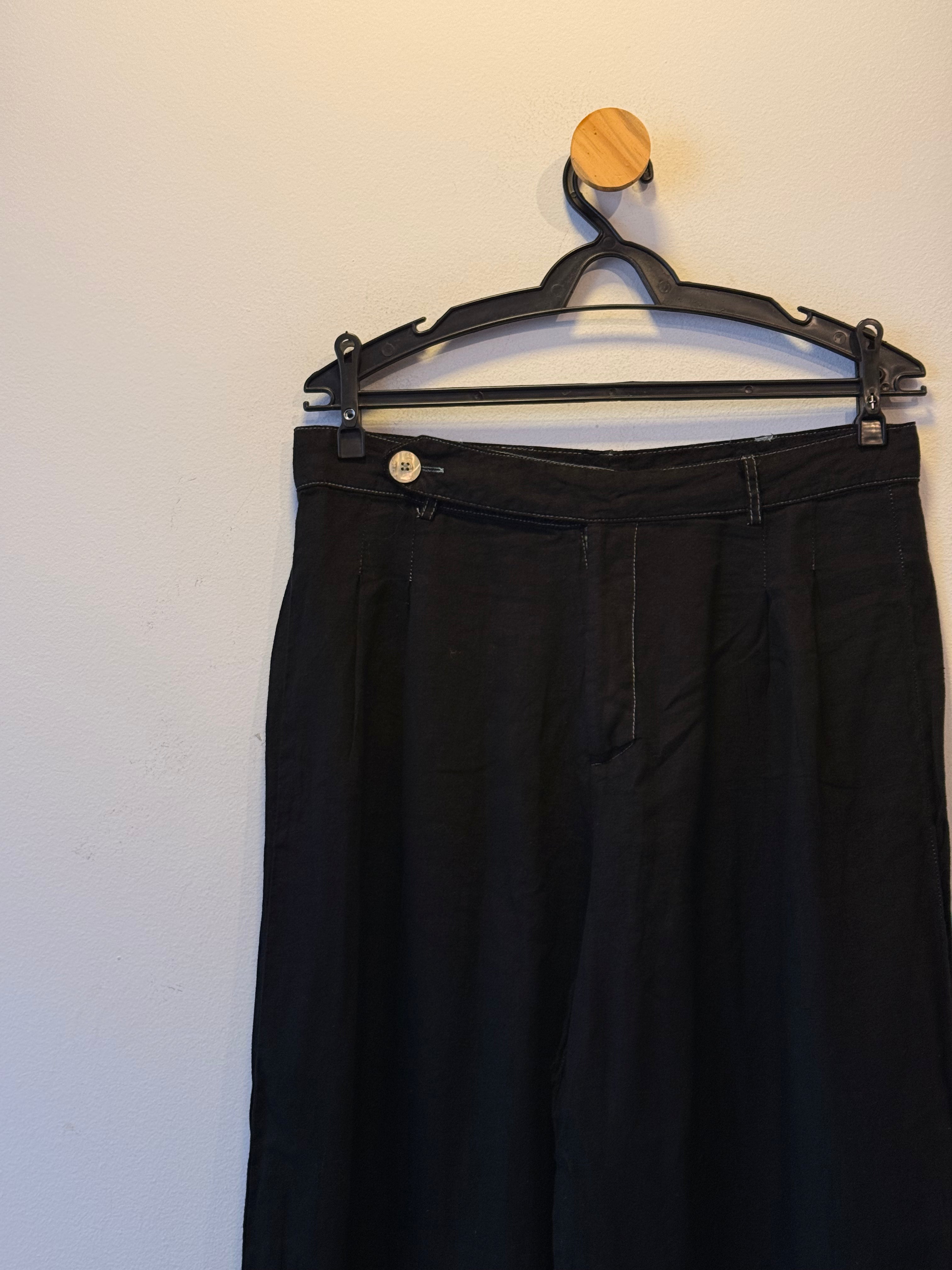 Calça Preta