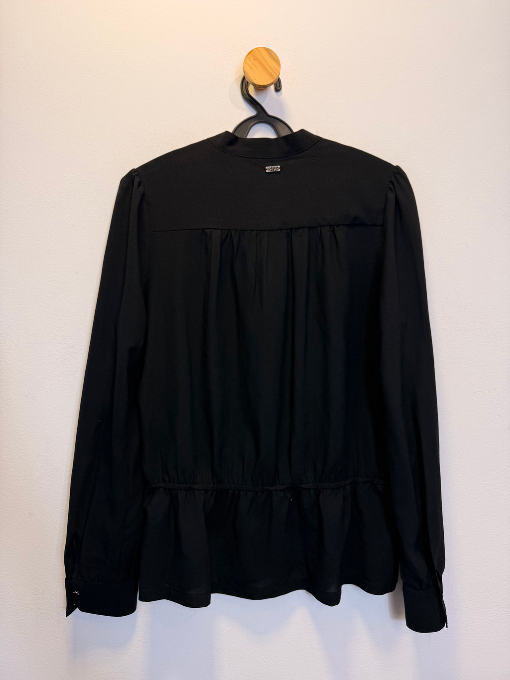 Blusa Preta Canal