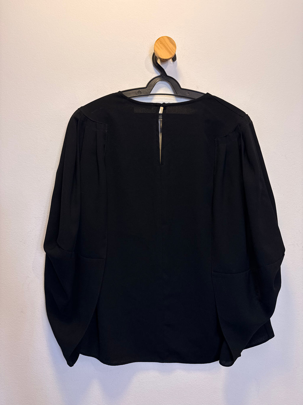 Blusa Preta Amissima