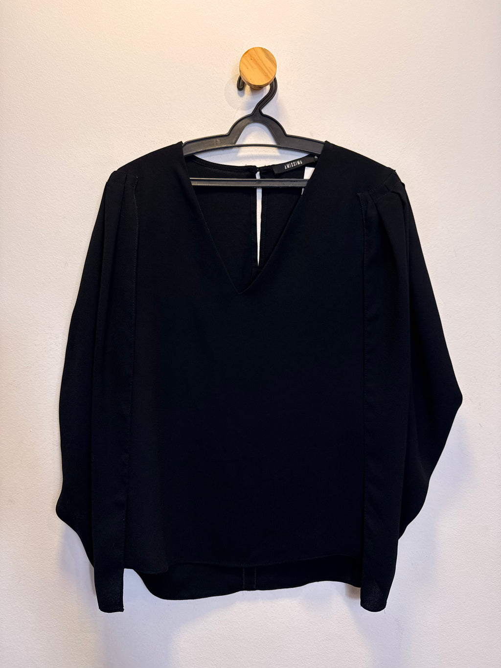 Blusa Preta Amissima