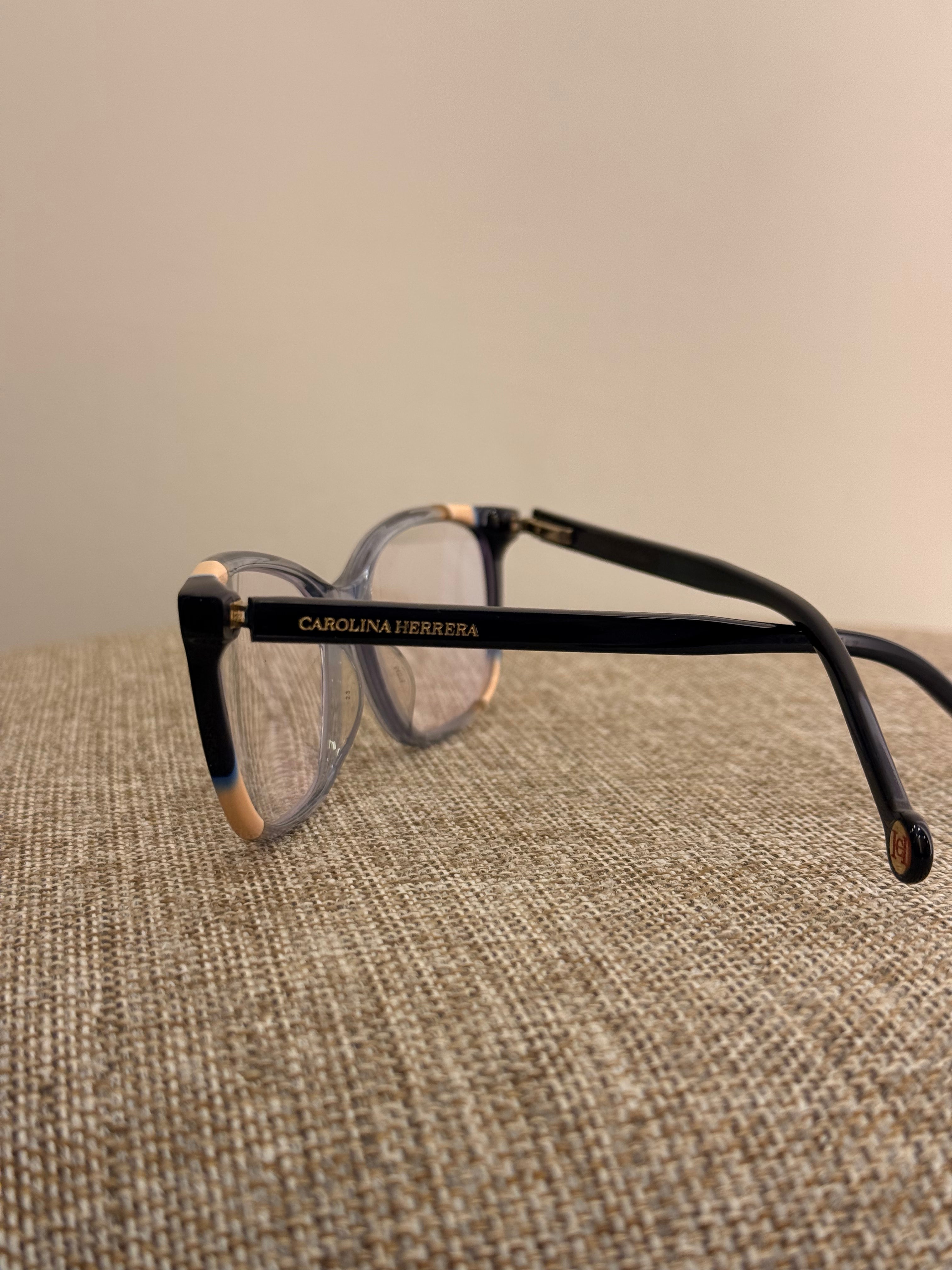 Óculos de Grau Carolina Herrera