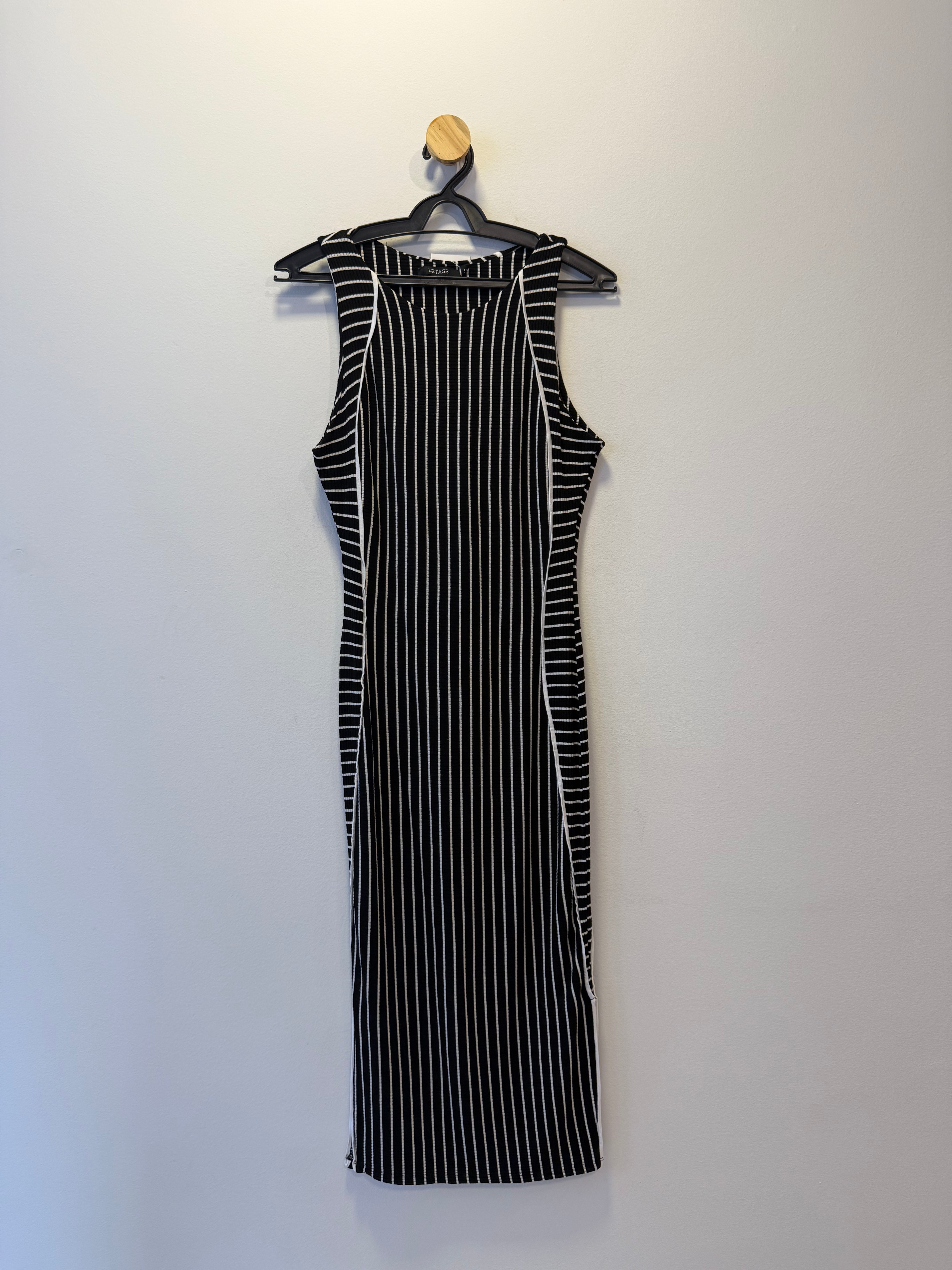 Vestido Midi Tubinho Listrado