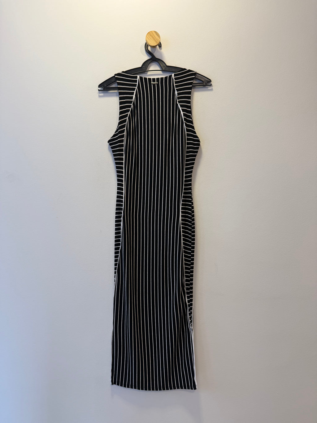 Vestido Midi Tubinho Listrado