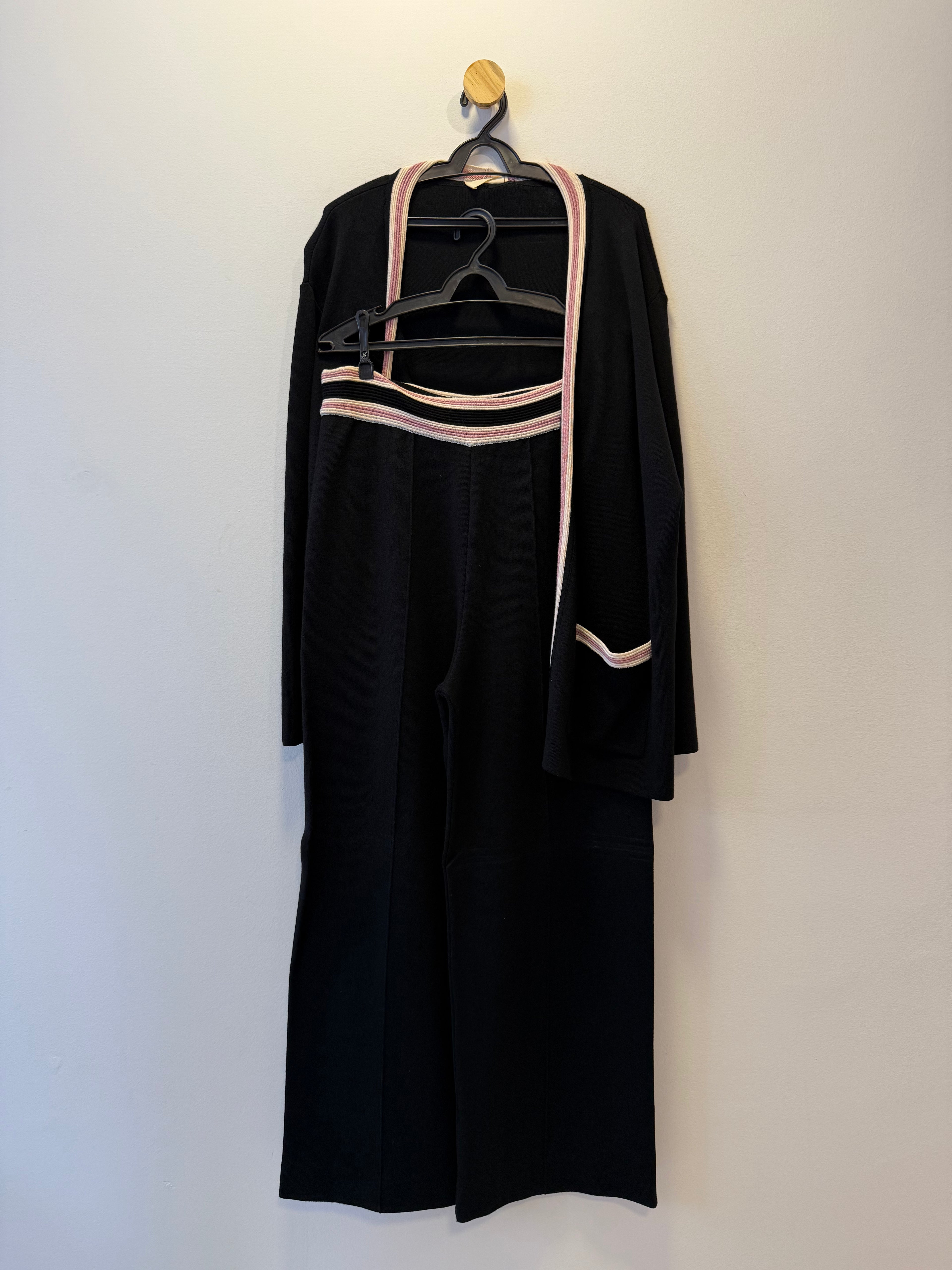 Conjunto Calça e Cardigan Preto