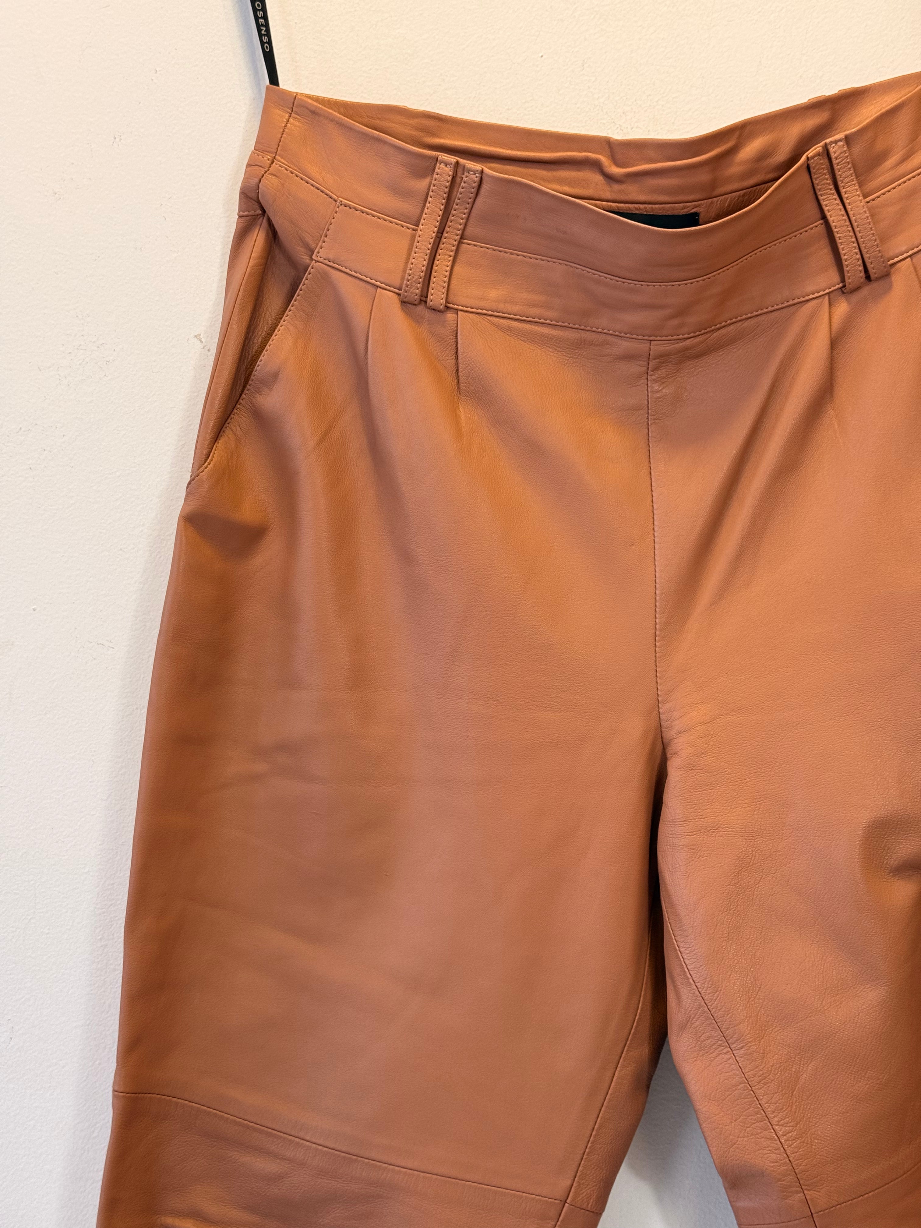 Calça de Couro Verosenso