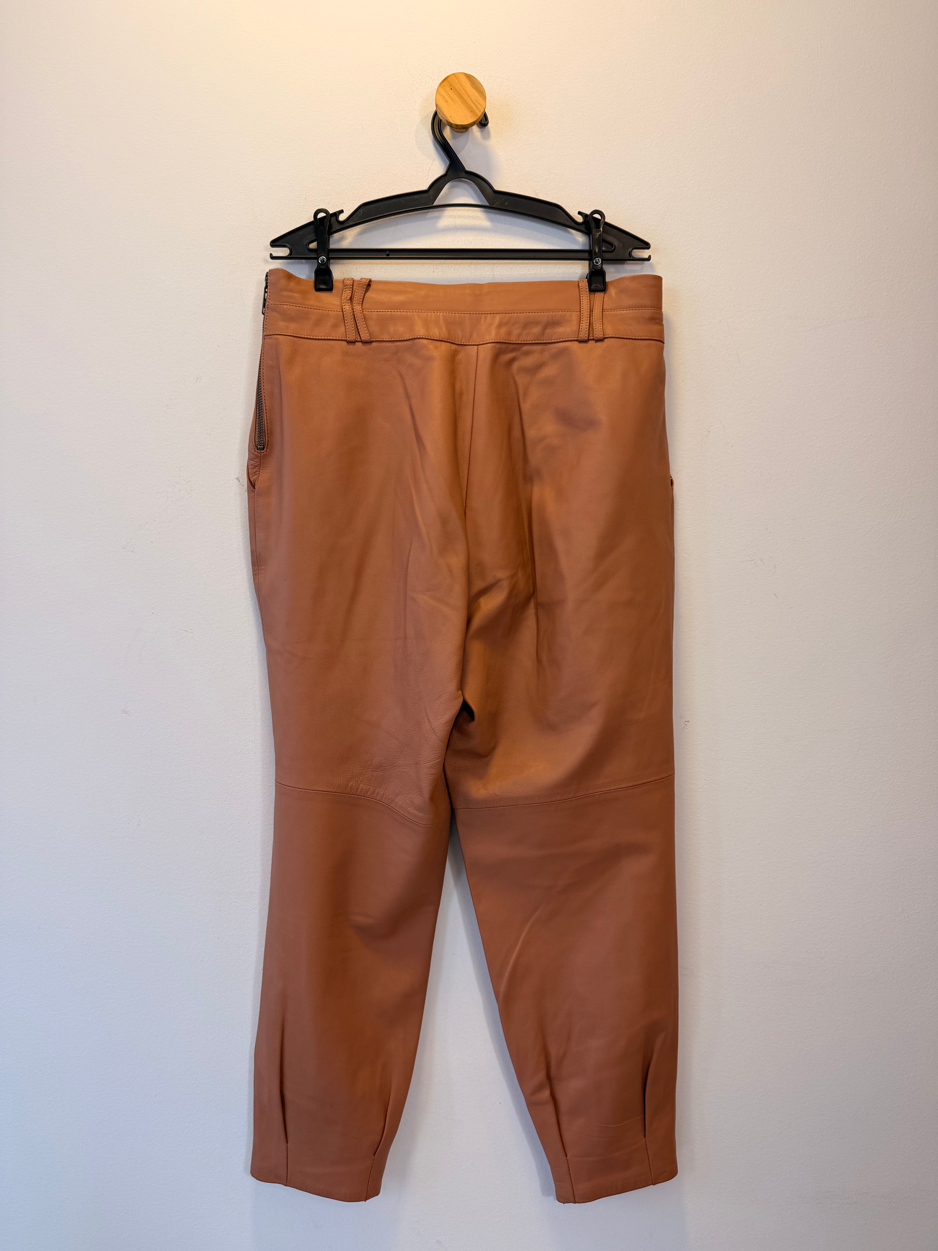 Calça de Couro Verosenso